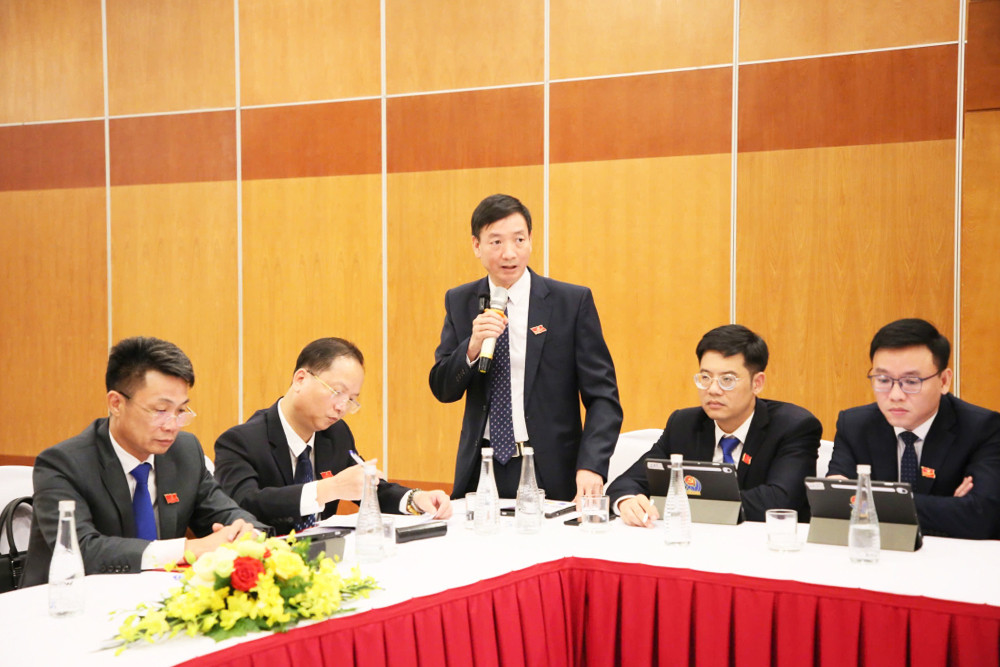 Toàn cảnh phiên trù bị Đại hội đại biểu Đảng bộ tỉnh Quảng Ninh lần thứ XVI - 7