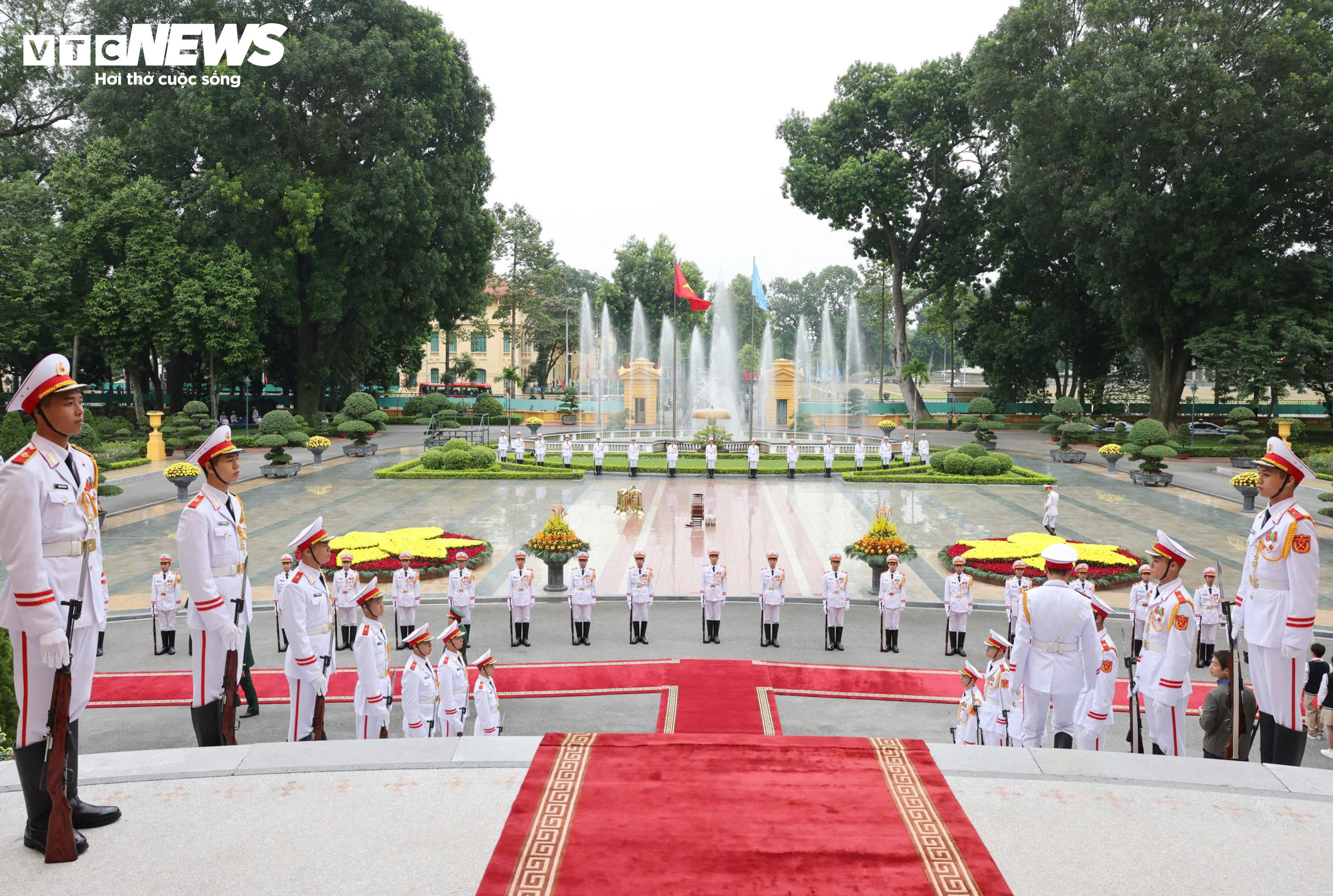 Chủ tịch nước Lương Cường đón Tổng Thư ký Liên hợp quốc António Guterres - 1