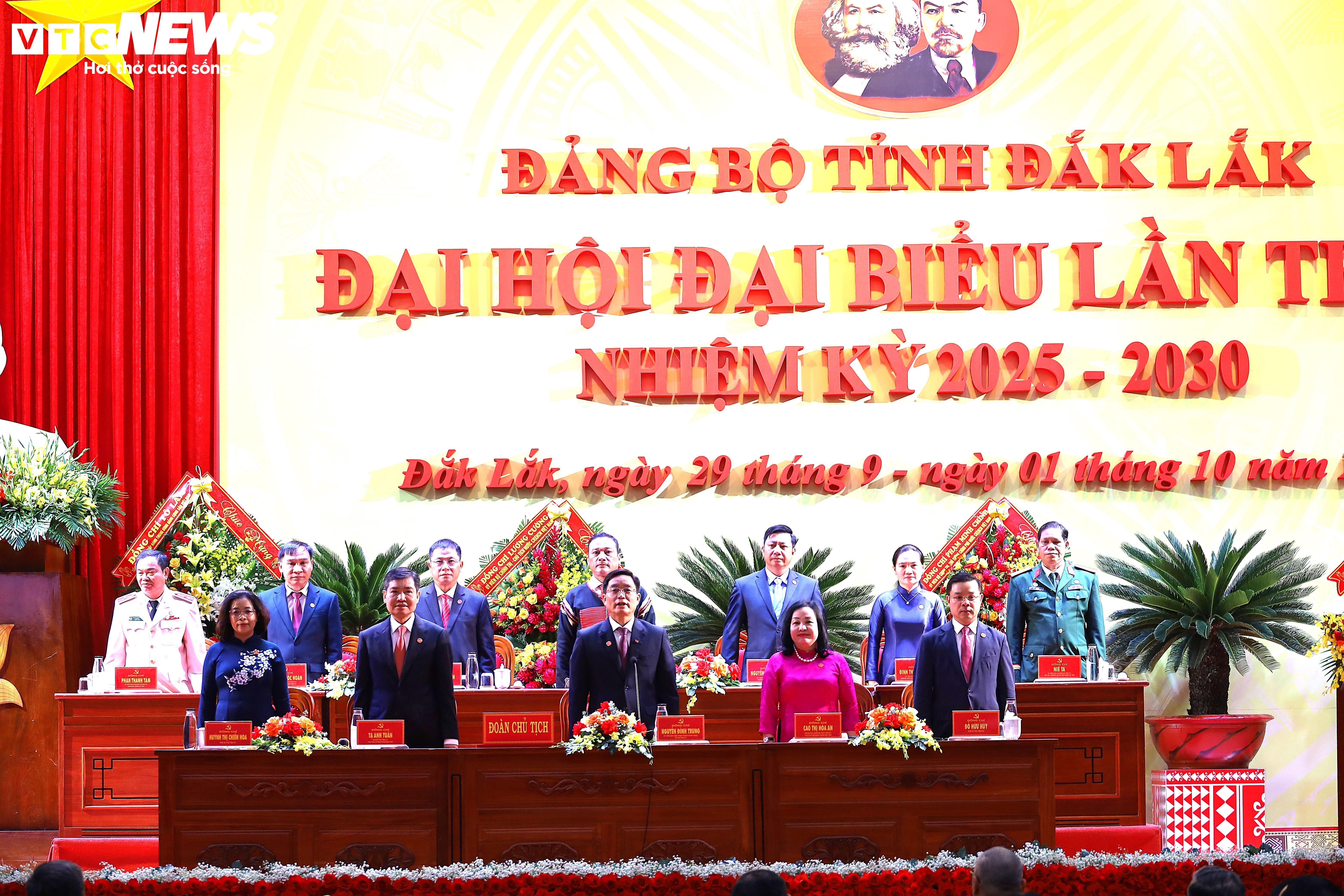 Đại hội Đảng bộ tỉnh Đắk Lắk lần thứ I hướng tới phát triển nhanh, bền vững - 13