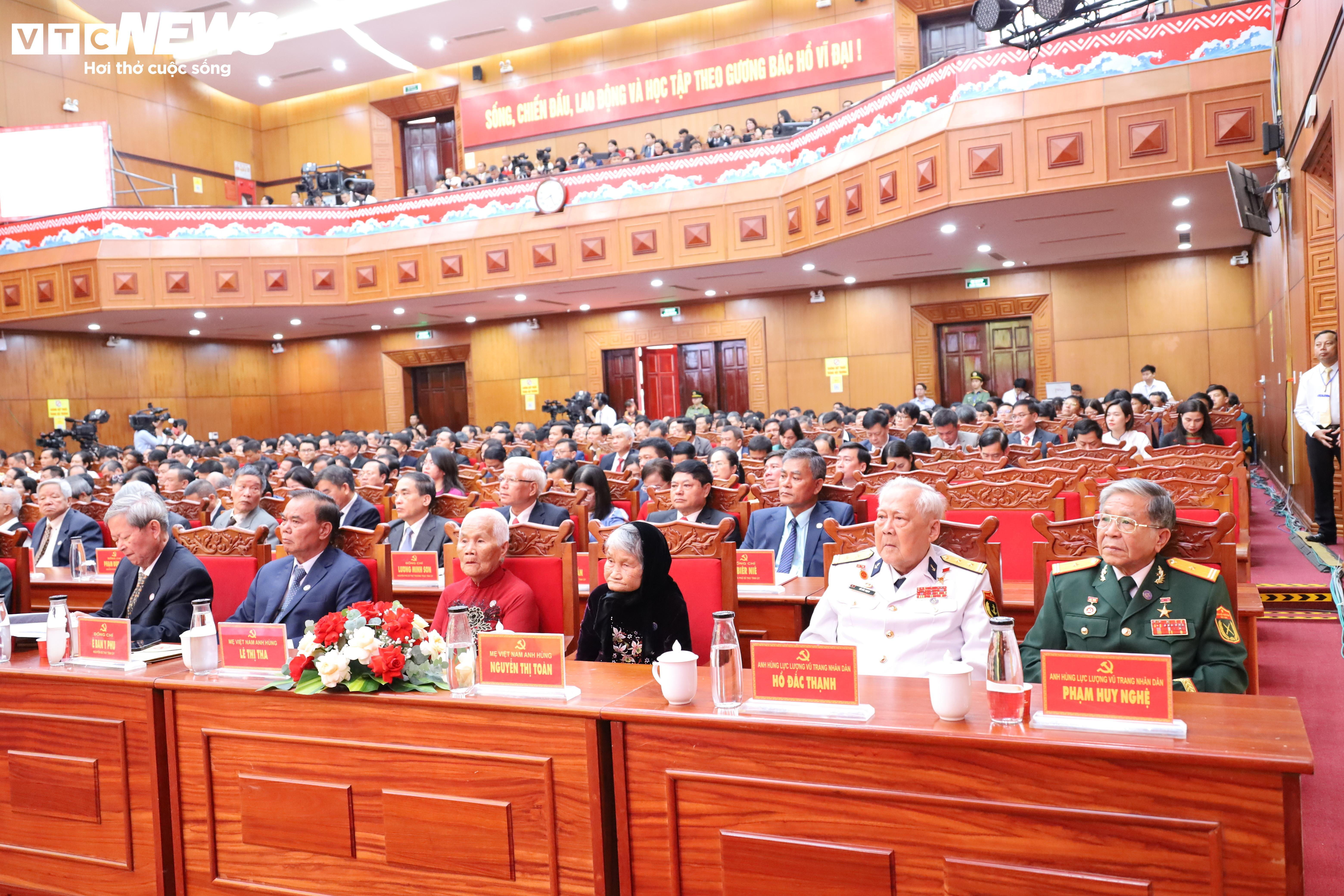 Đại hội Đảng bộ tỉnh Đắk Lắk lần thứ I hướng tới phát triển nhanh, bền vững - 9