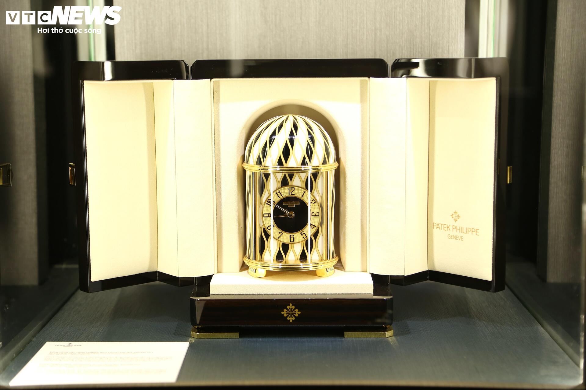 Loạt đồng hồ xa xỉ, thế giới chỉ có vài chiếc đang xuất hiện ở Hà Nội - 15
