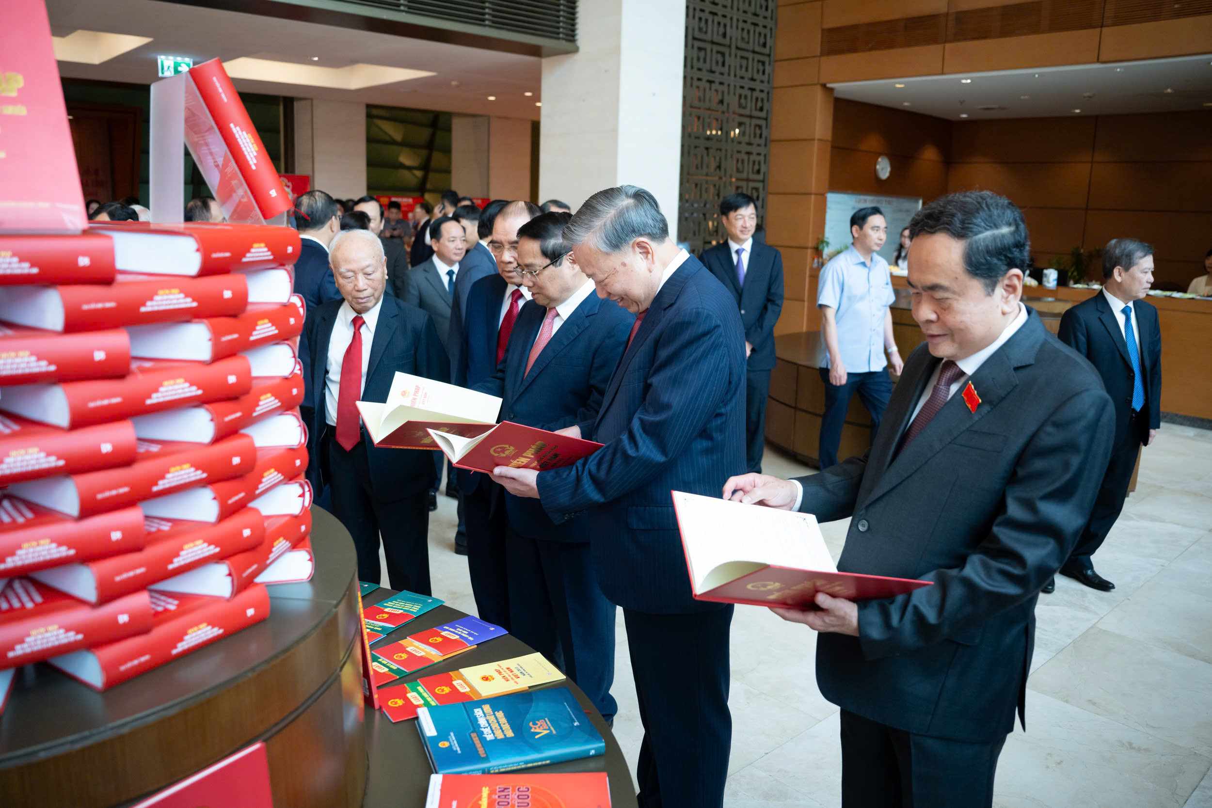 Tổng Bí thư Tô Lâm dự Đại hội đại biểu Đảng bộ Quốc hội lần thứ I - 10