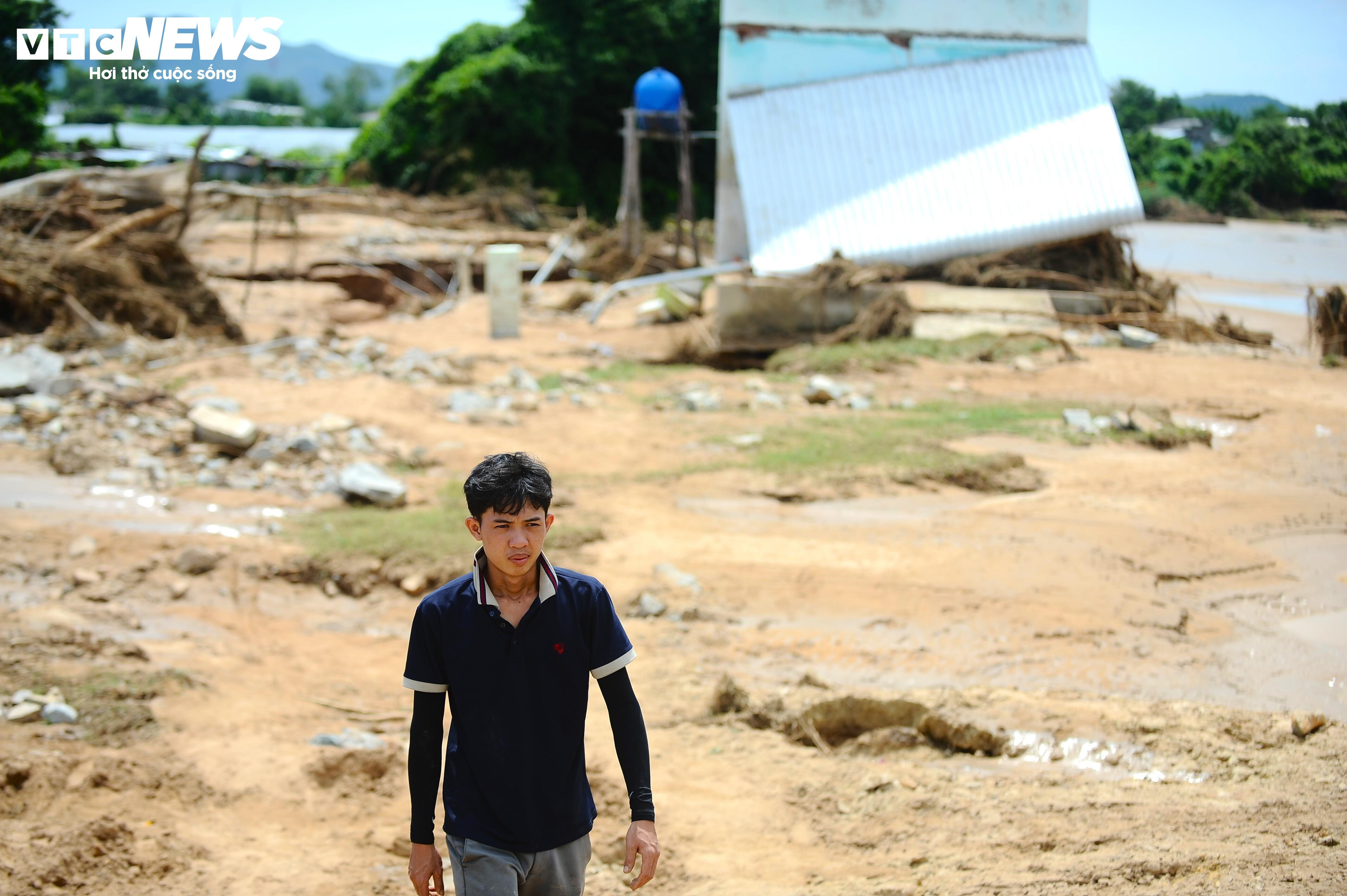 Cận cảnh hồ chứa nước bị vỡ khiến 1 người chết ở Lâm Đồng - 11