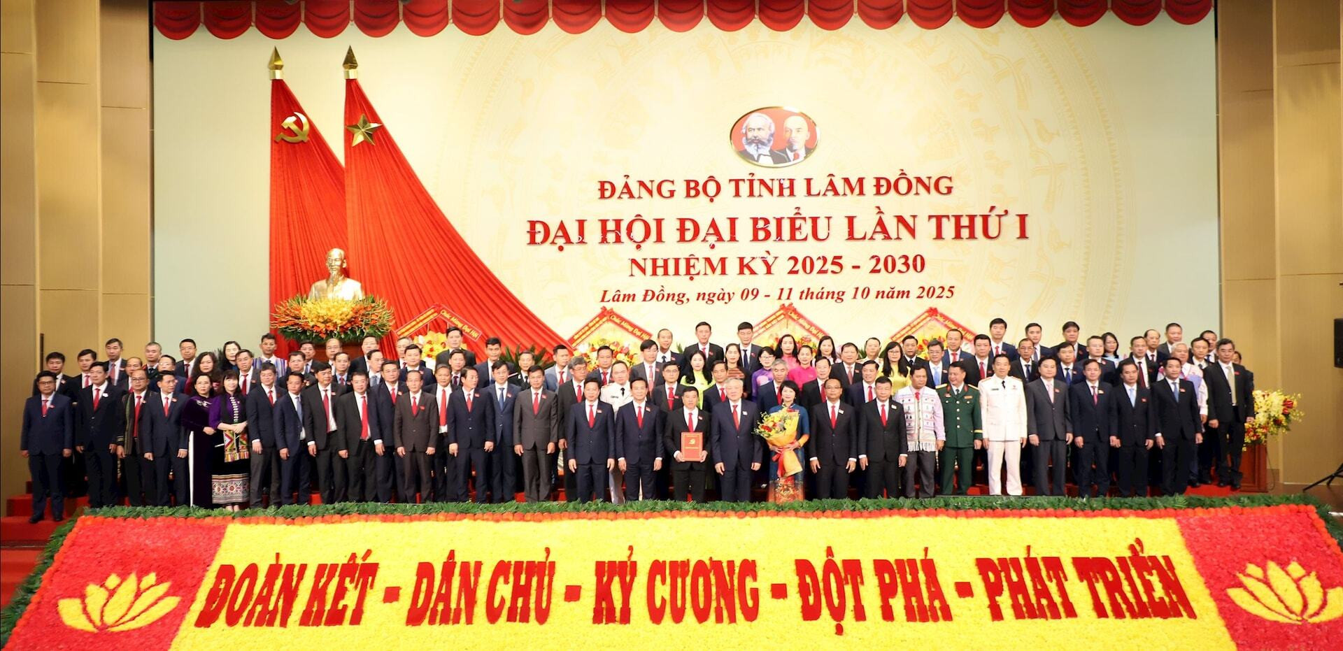 Khai mạc Đại hội đại biểu Đảng bộ tỉnh Lâm Đồng lần thứ I, nhiệm kỳ 2025-2030 - 11