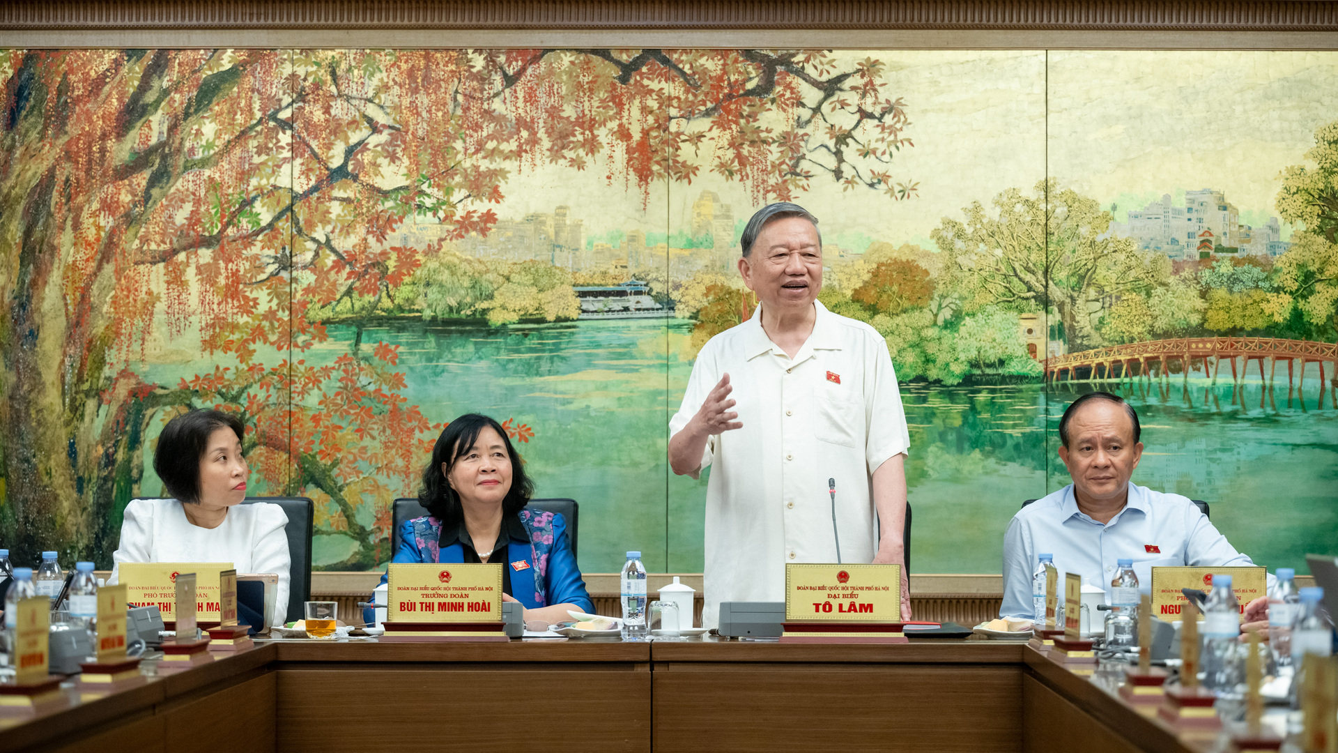 Lagstiftande avtryck banar väg för en era av tillväxt - 8