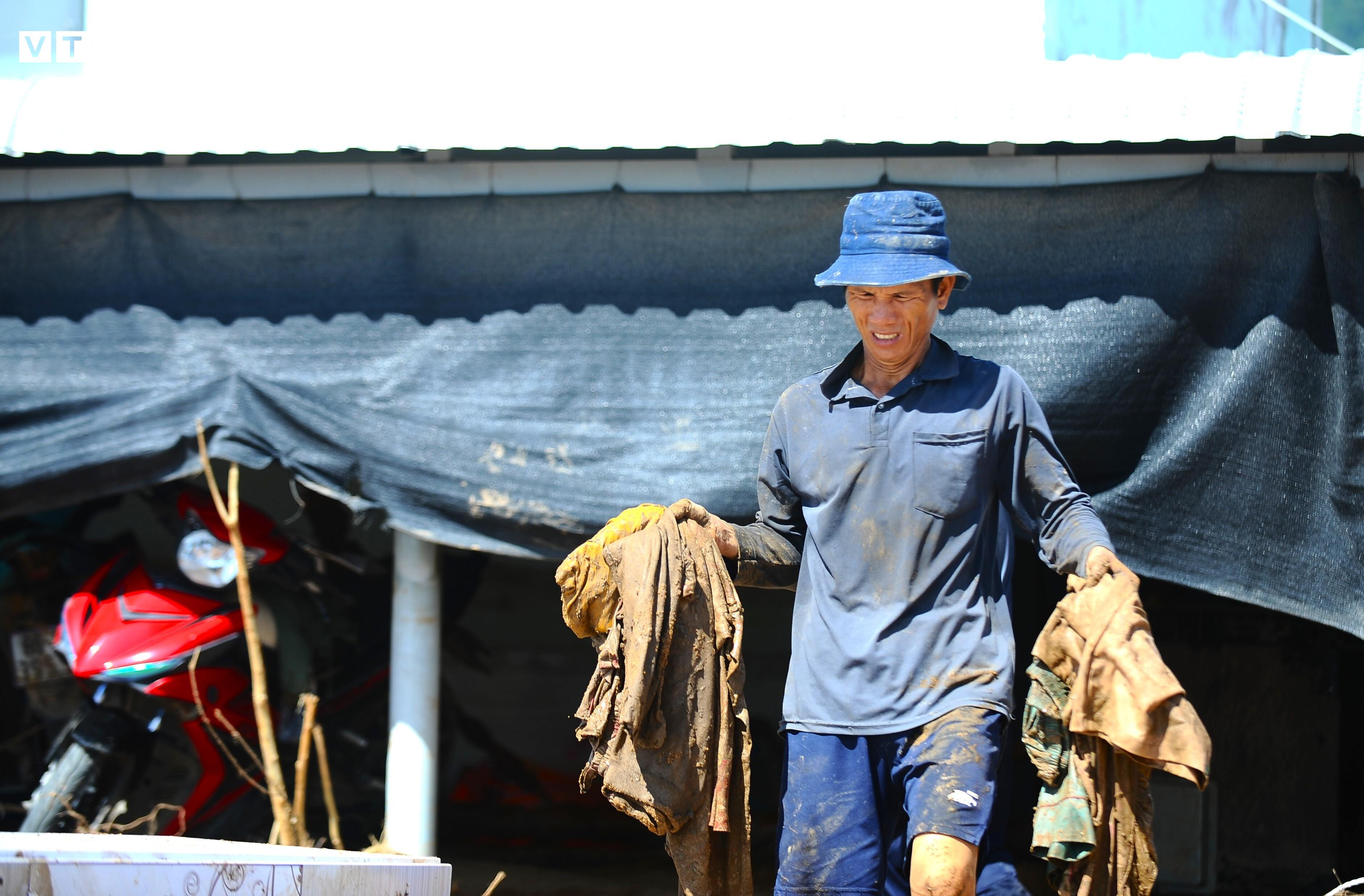 Lực lượng chức năng cùng người dân dọn dẹp sau vụ vỡ hồ chứa nước ở Lâm Đồng - 15