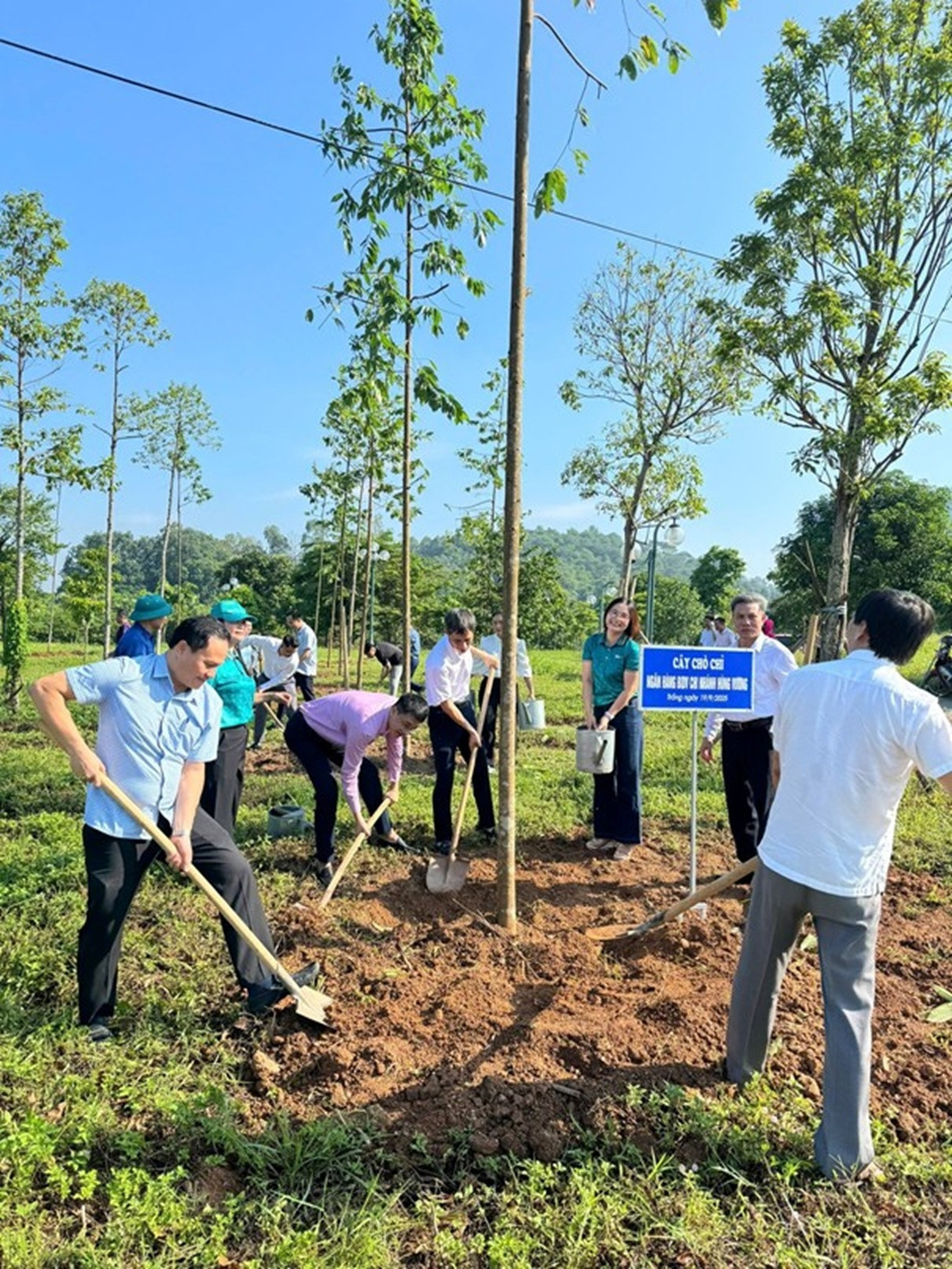 Cội nguồn sức mạnh cho mọi thắng lợi và thăng hoa của dân tộc - 11