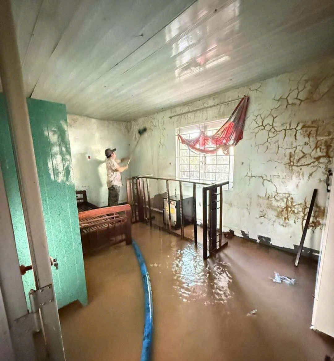 Bị tố dạy thêm trái phép, trường THPT khẳng định “dạy nhưng không thu tiền” Bị tố dạy thêm trái phép, trường THPT khẳng định “dạy nhưng không thu tiền”