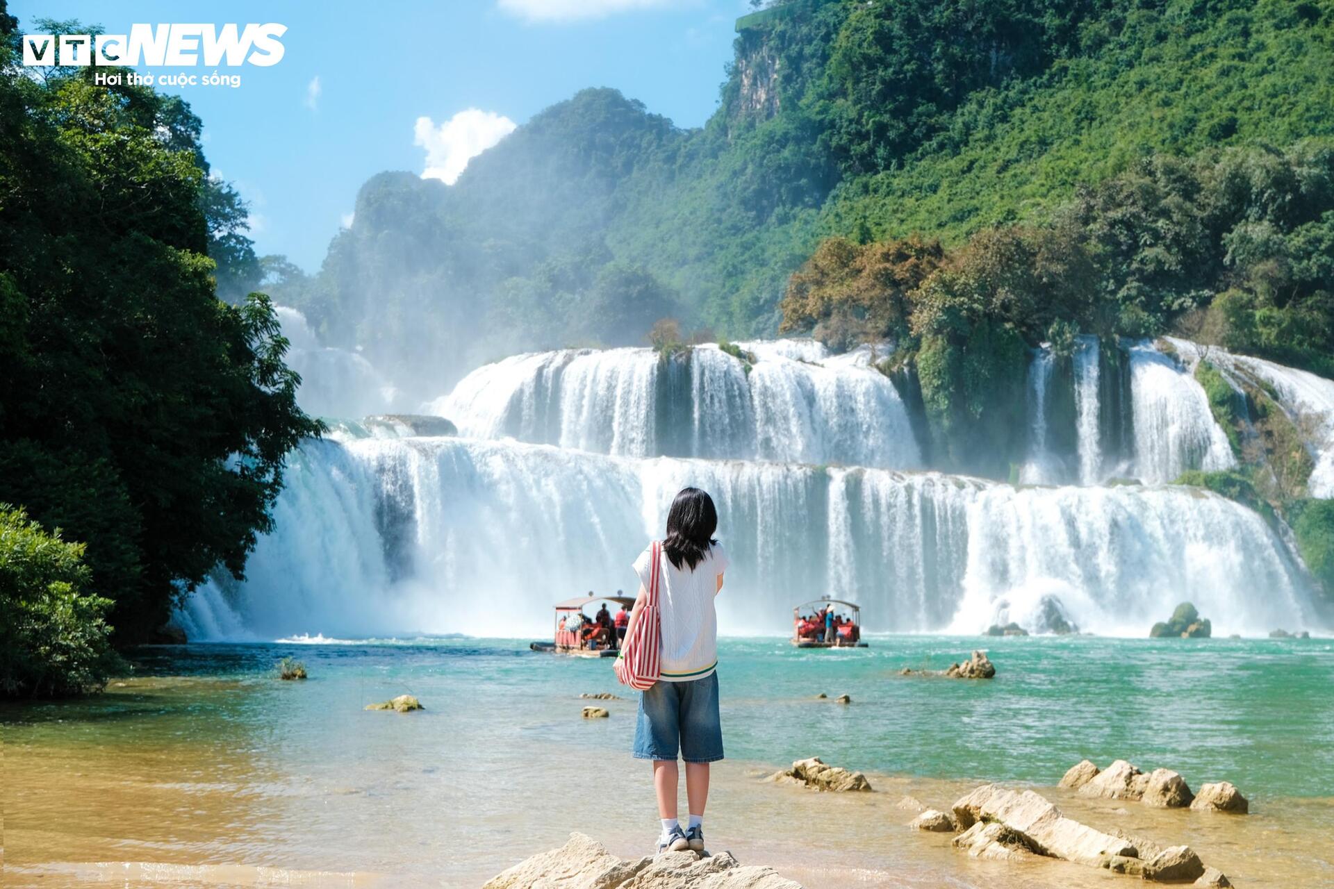 Vẻ hùng vĩ của thác nước lớn nhất Đông Nam Á vào mùa đẹp nhất trong năm - 6