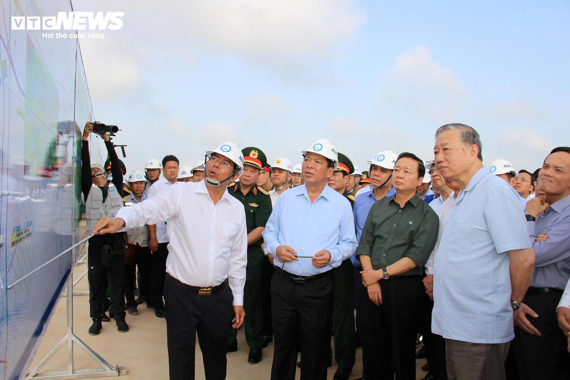 Tổng Bí thư Tô Lâm kiểm tra Dự án sân bay Long Thành - 5