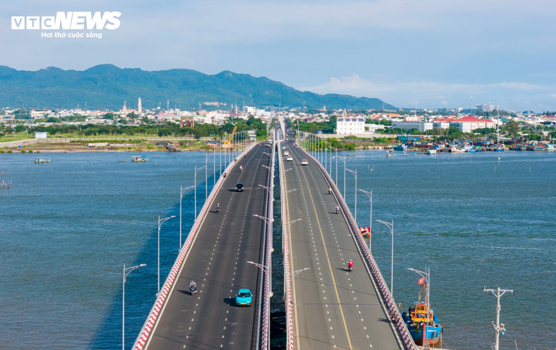 Tấp nập thi công đường ven biển 7.000 tỷ nối TP.HCM - Lâm Đồng - 10