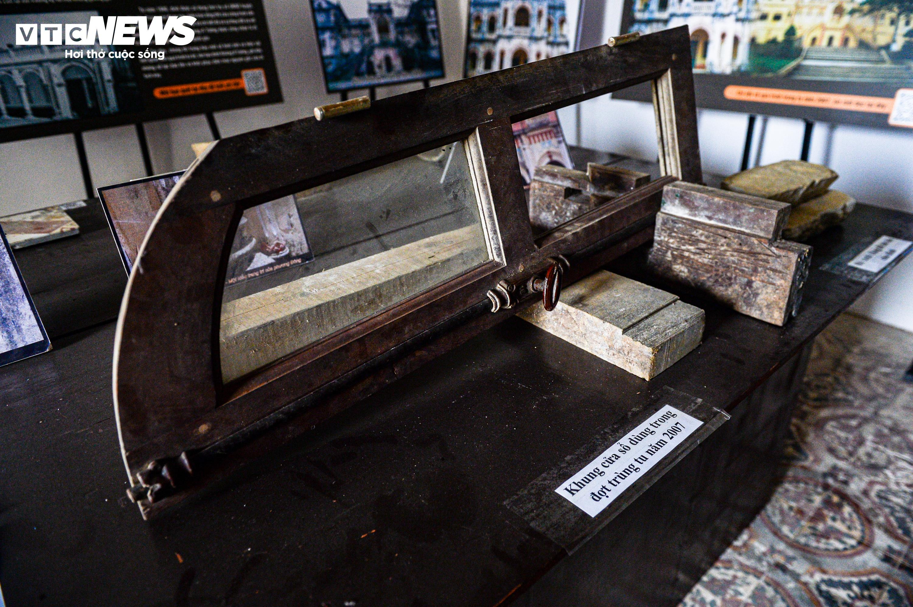 Dinh thự Vua Mèo khoác áo mới sau trùng tu, lộng lẫy giữa cao nguyên trắng - 9