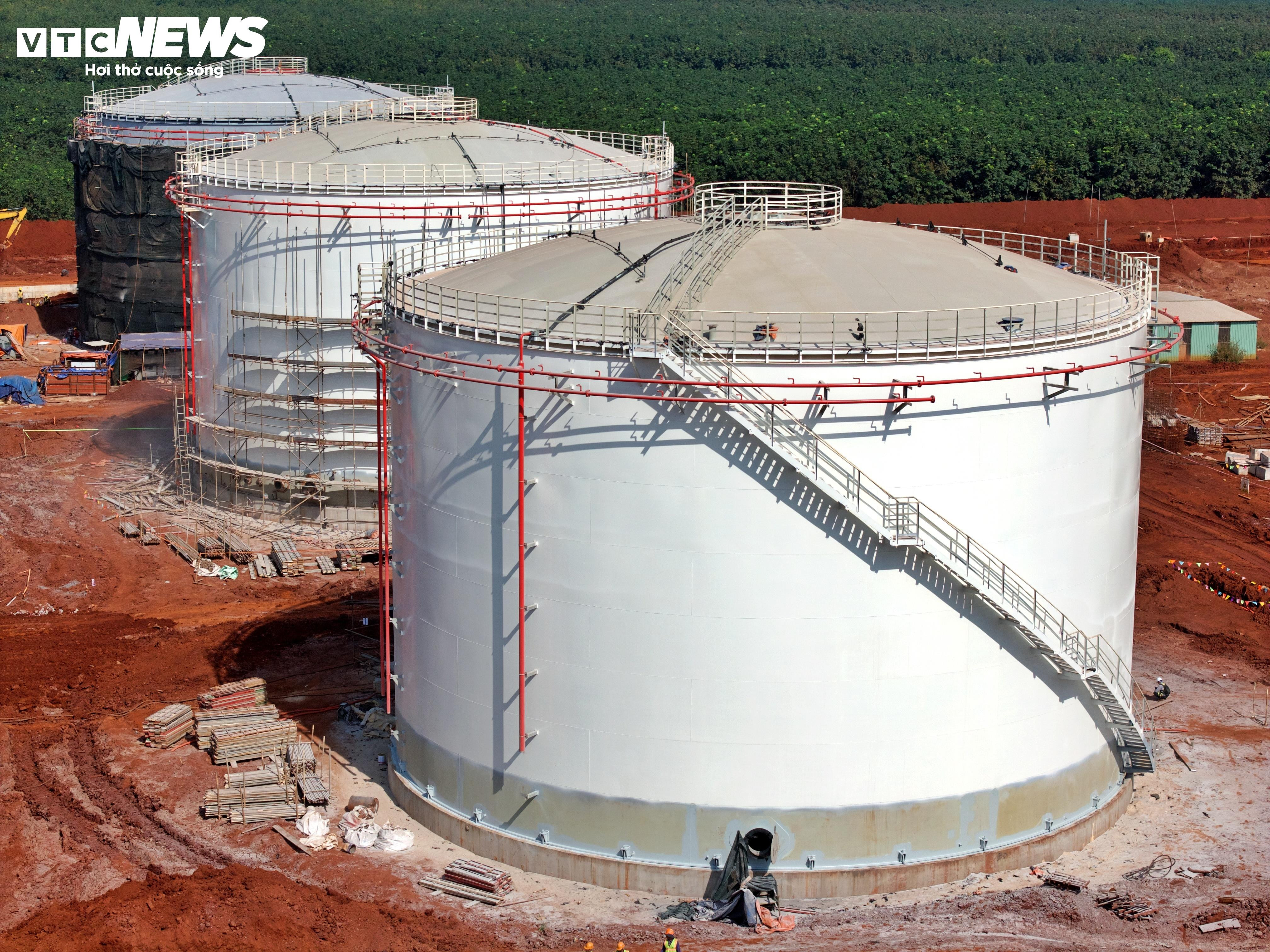 Cận cảnh hệ thống chứa nhiên liệu hơn 2.800 tỷ ở sân bay Long Thành - 3