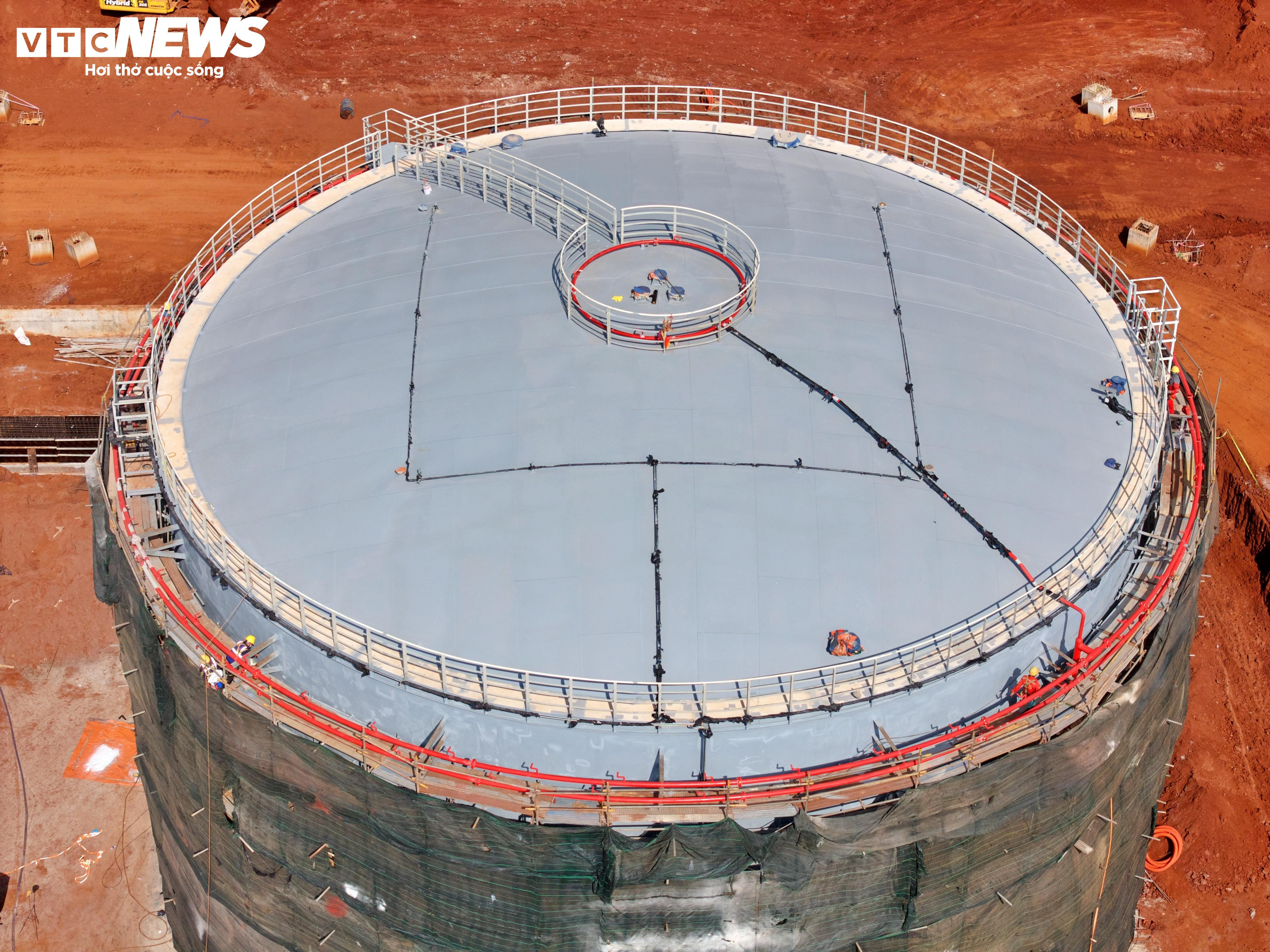 Cận cảnh hệ thống chứa nhiên liệu hơn 2.800 tỷ ở sân bay Long Thành - 4