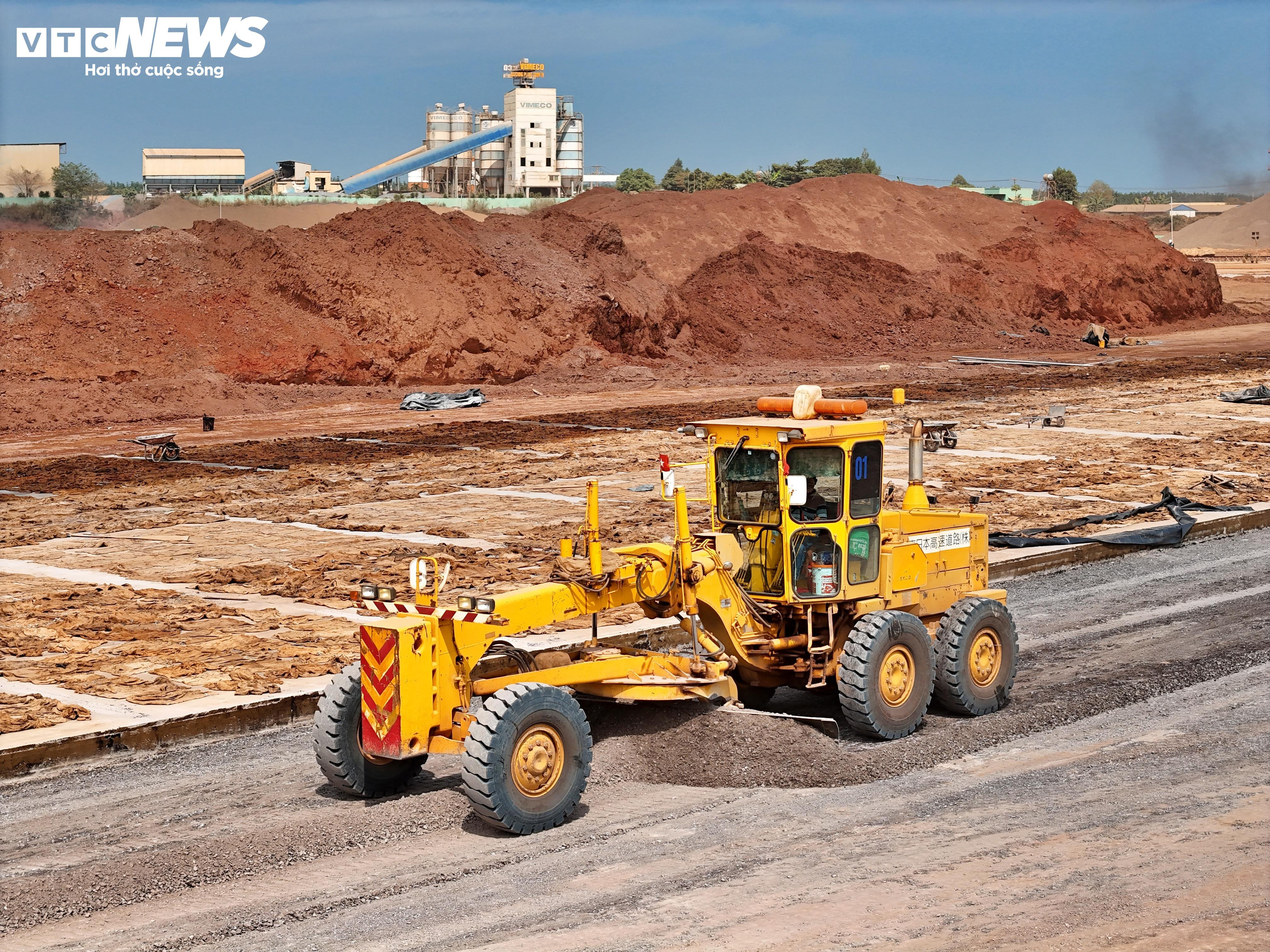 Cận cảnh hệ thống chứa nhiên liệu hơn 2.800 tỷ ở sân bay Long Thành - 9