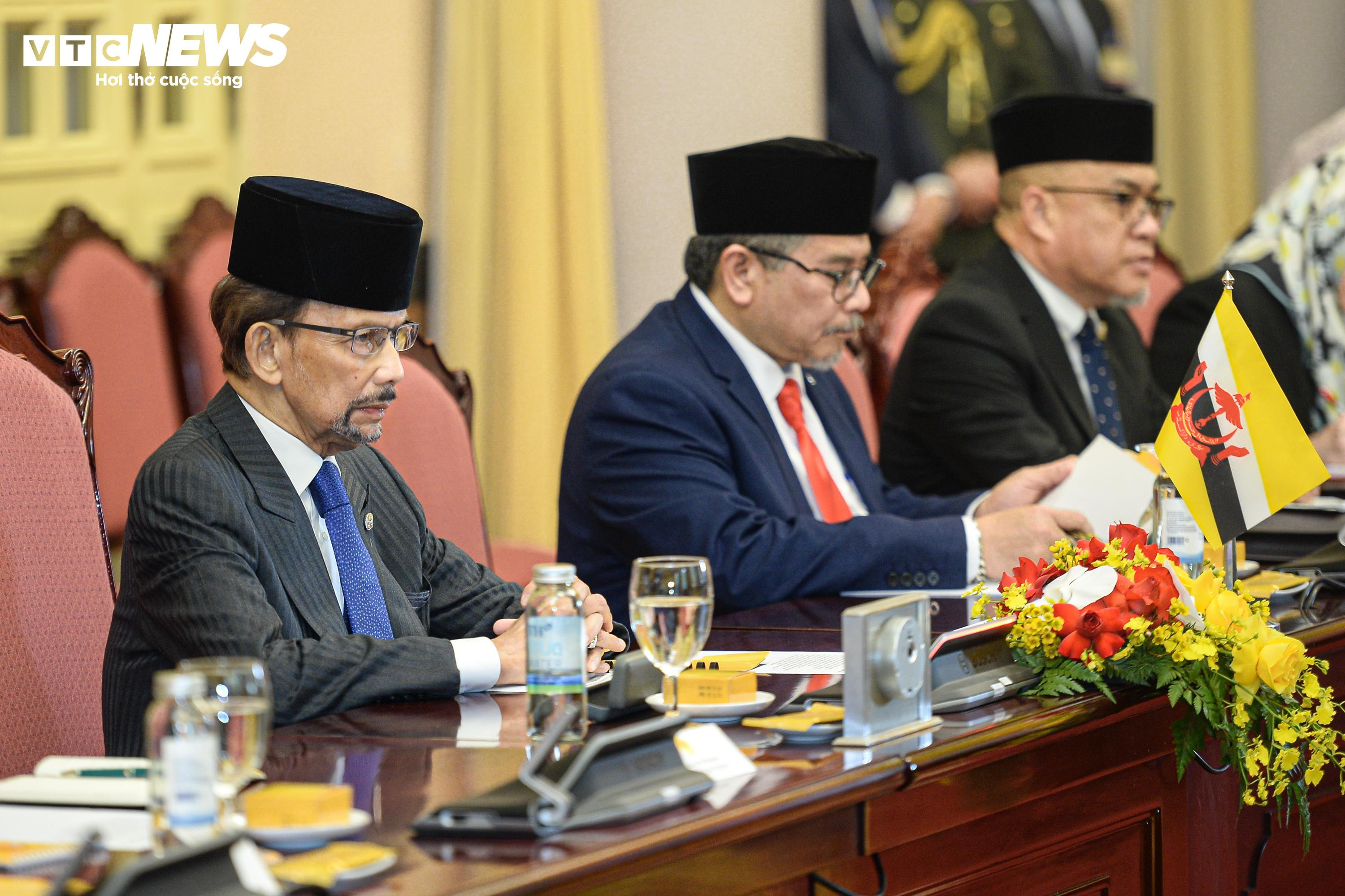 Chủ tịch nước Lương Cường chủ trì lễ đón Quốc vương Brunei - 12