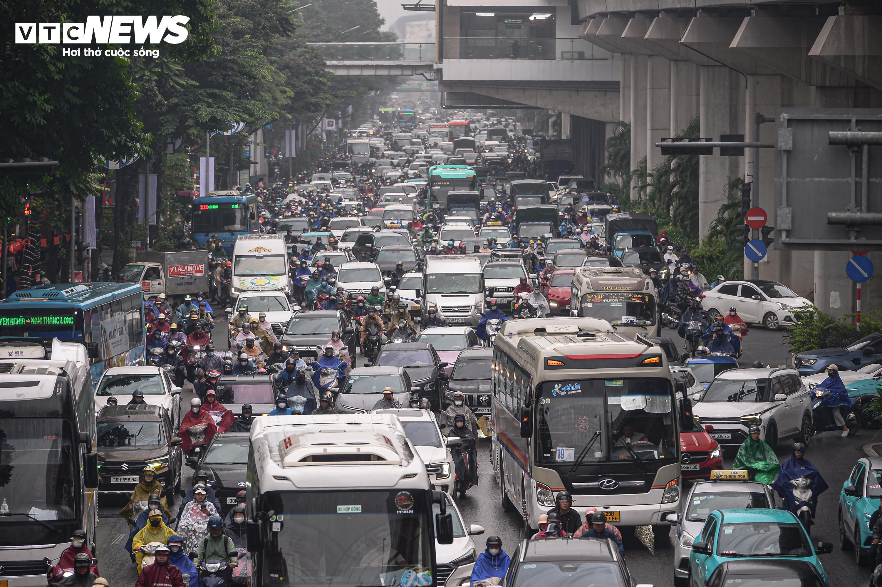 Chủ tịch Mạng lưới Không khí sạch Việt Nam chỉ ra thủ phạm gây ô nhiễm ở Hà Nội - 3