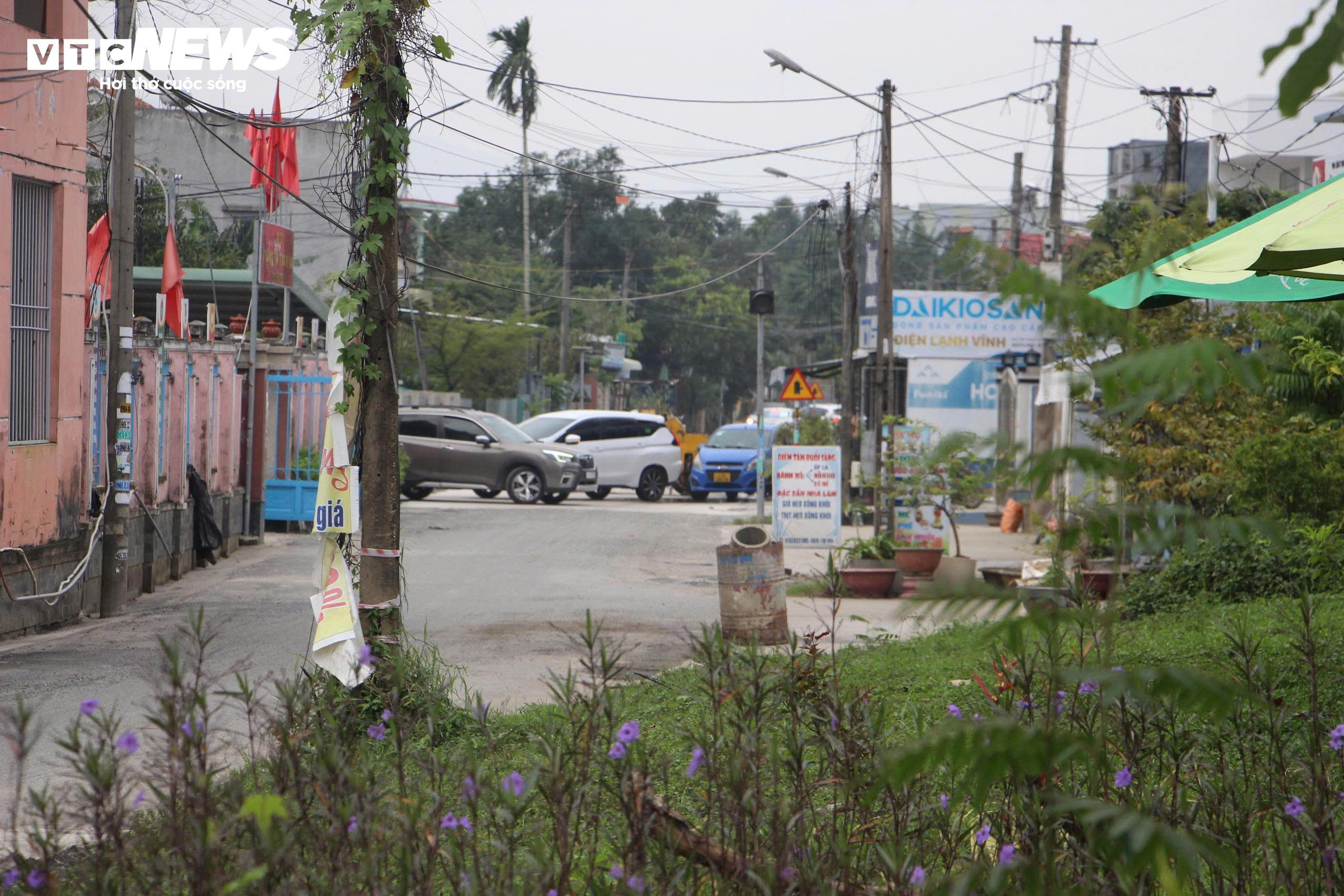 Ô tô ùn ùn né trạm thu phí, 'đại náo' các khu dân cư ở Đà Nẵng - 3