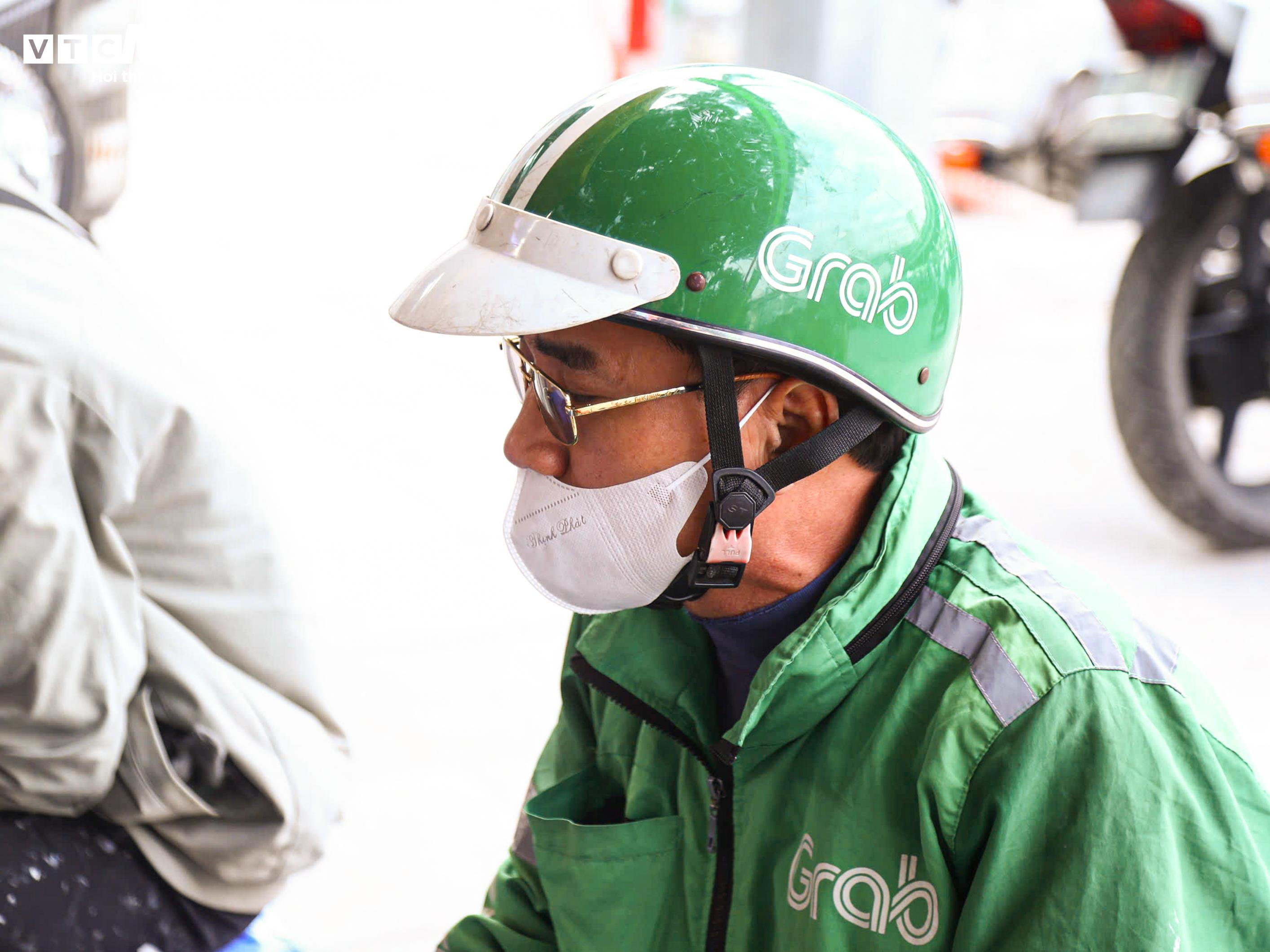 Chở thang che biển số xe, tài xế bị phạt 5 triệu đồng - 9