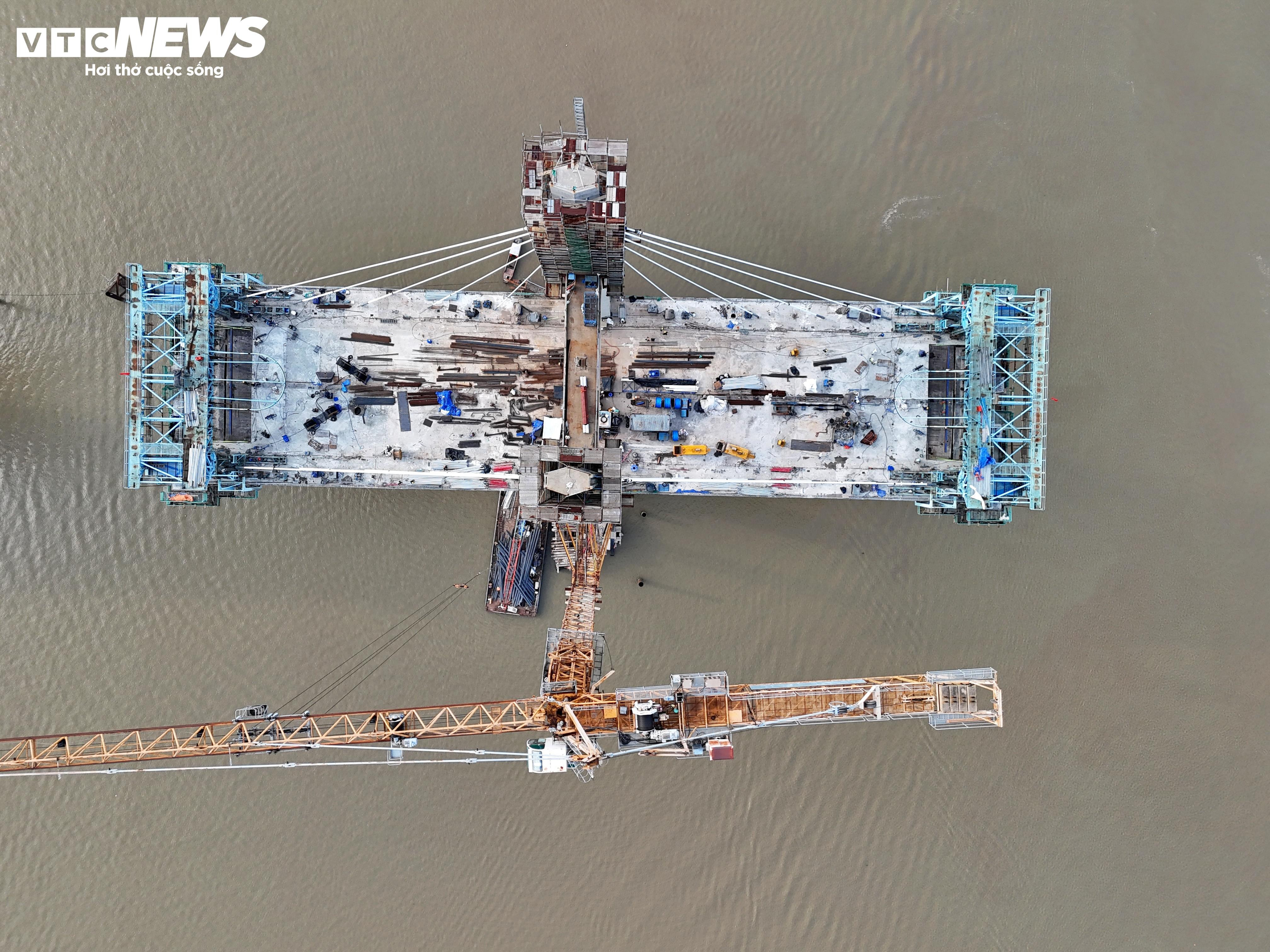 The final bottleneck on the Ben Luc - Long Thanh expressway accelerates towards completion - 3