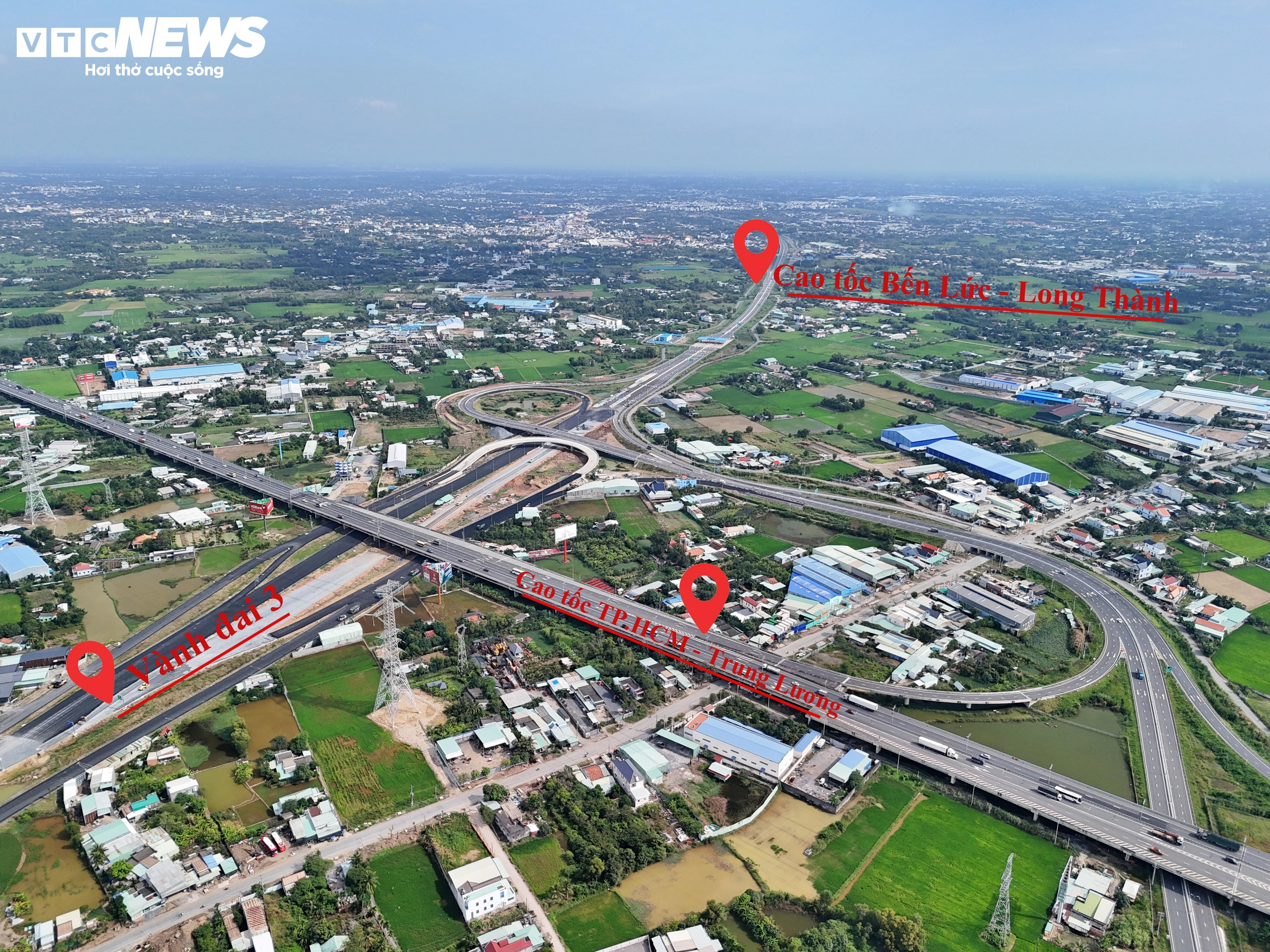 Cận cảnh siêu nút giao nối 3 cao tốc qua TP.HCM trước ngày thông xe kỹ thuật - 1