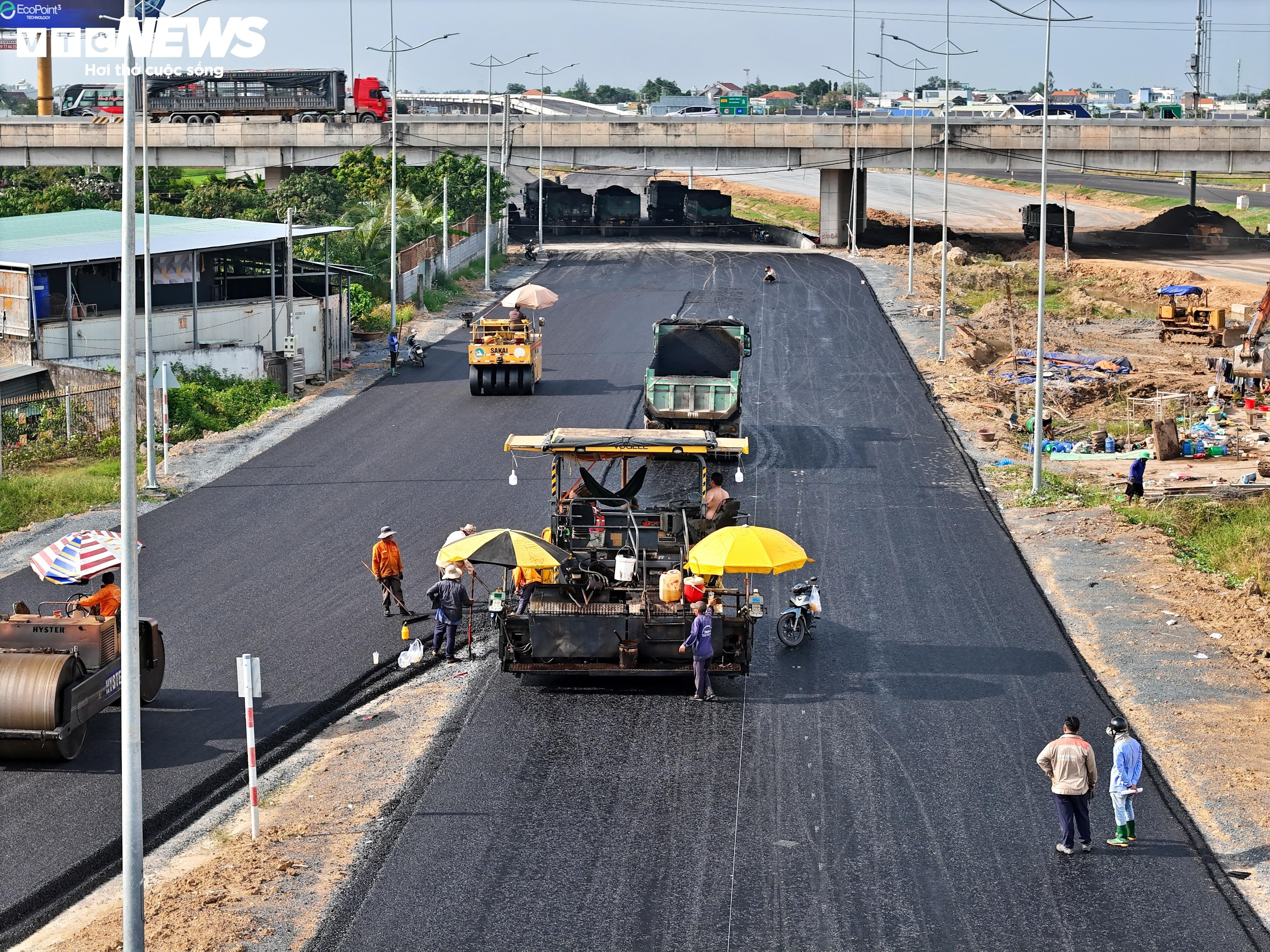Cận cảnh siêu nút giao nối 3 cao tốc qua TP.HCM trước ngày thông xe kỹ thuật - 4