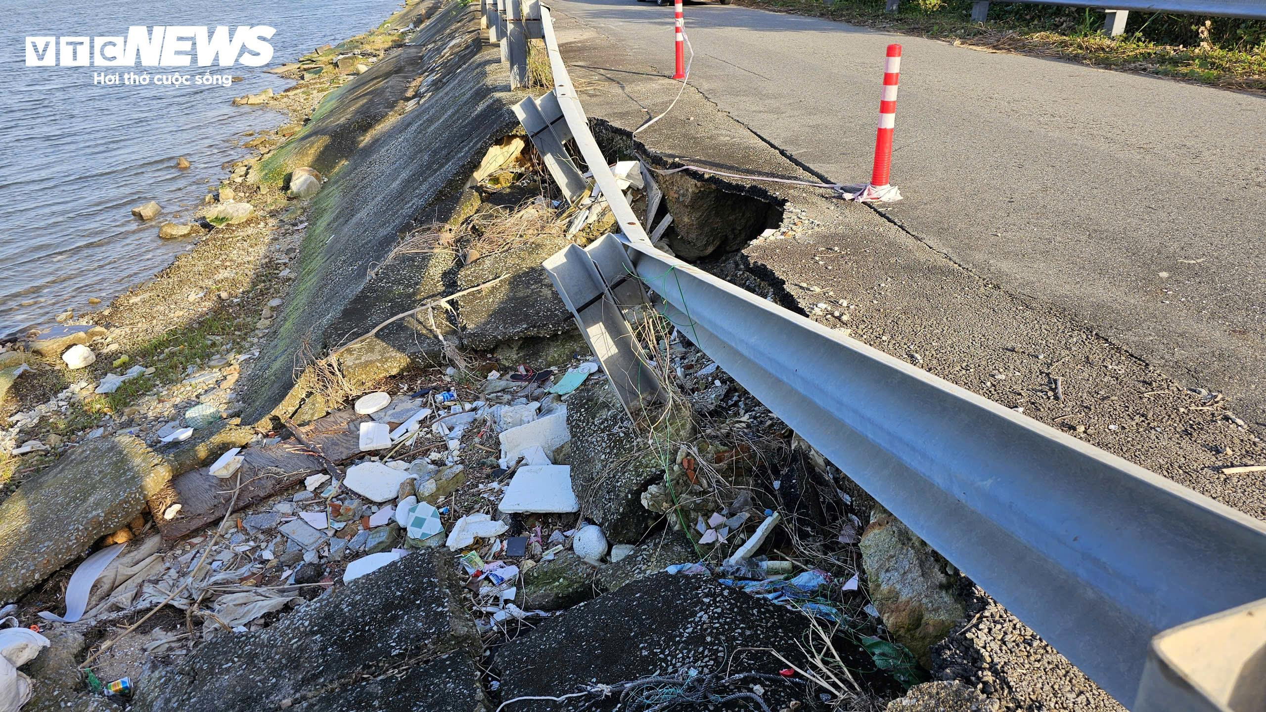 Vì sao đường du lịch ven đầm nước lợ nổi tiếng ở miền Trung sạt lở, xuống cấp? - 6