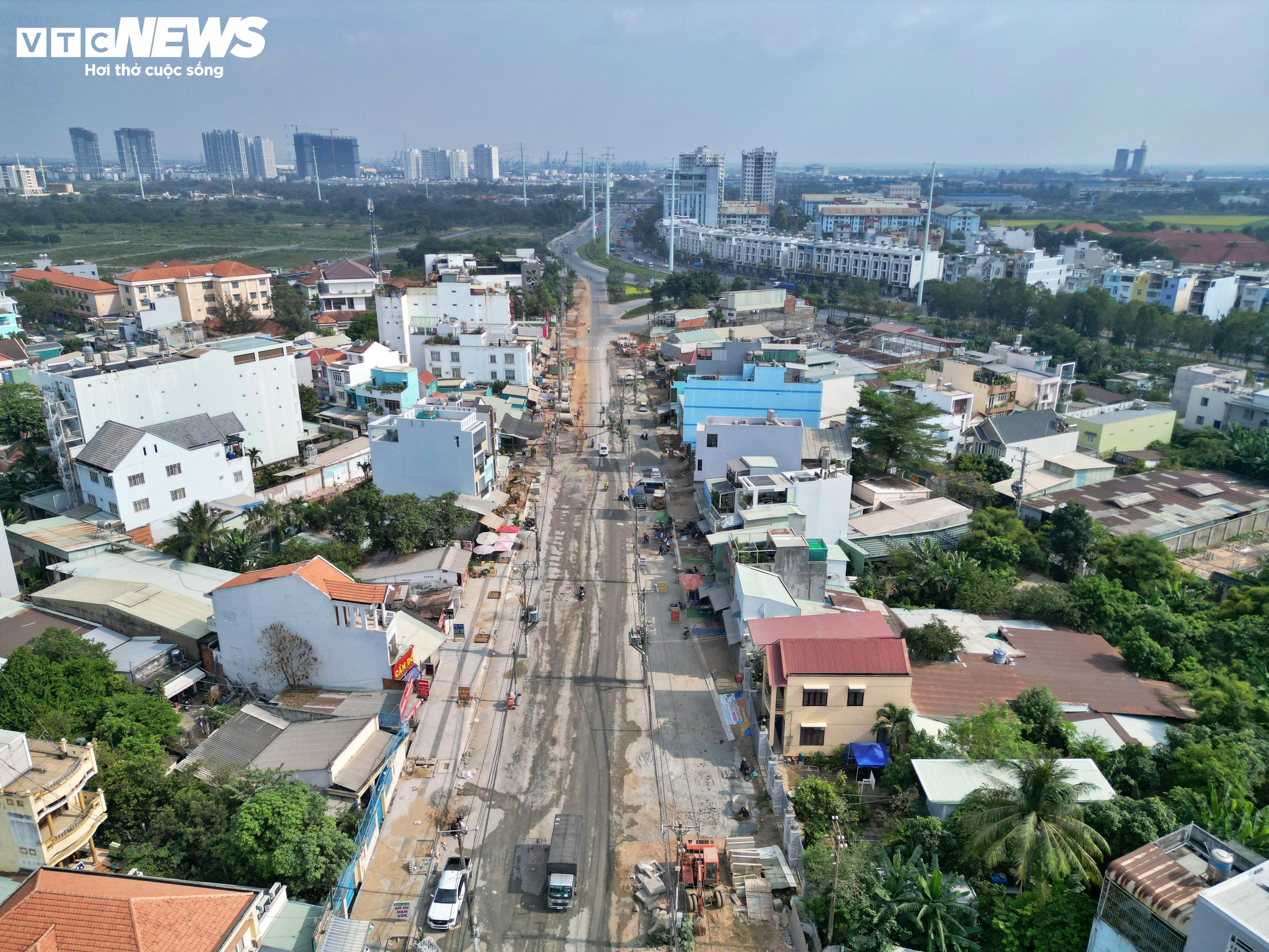 हो ची मिन्ह सिटी के पूर्वी प्रवेश द्वार पर यातायात जाम से 'निकालने' के लिए 2 ट्रिलियन वीएनडी से अधिक की लागत वाली सड़क विस्तार परियोजना - 1