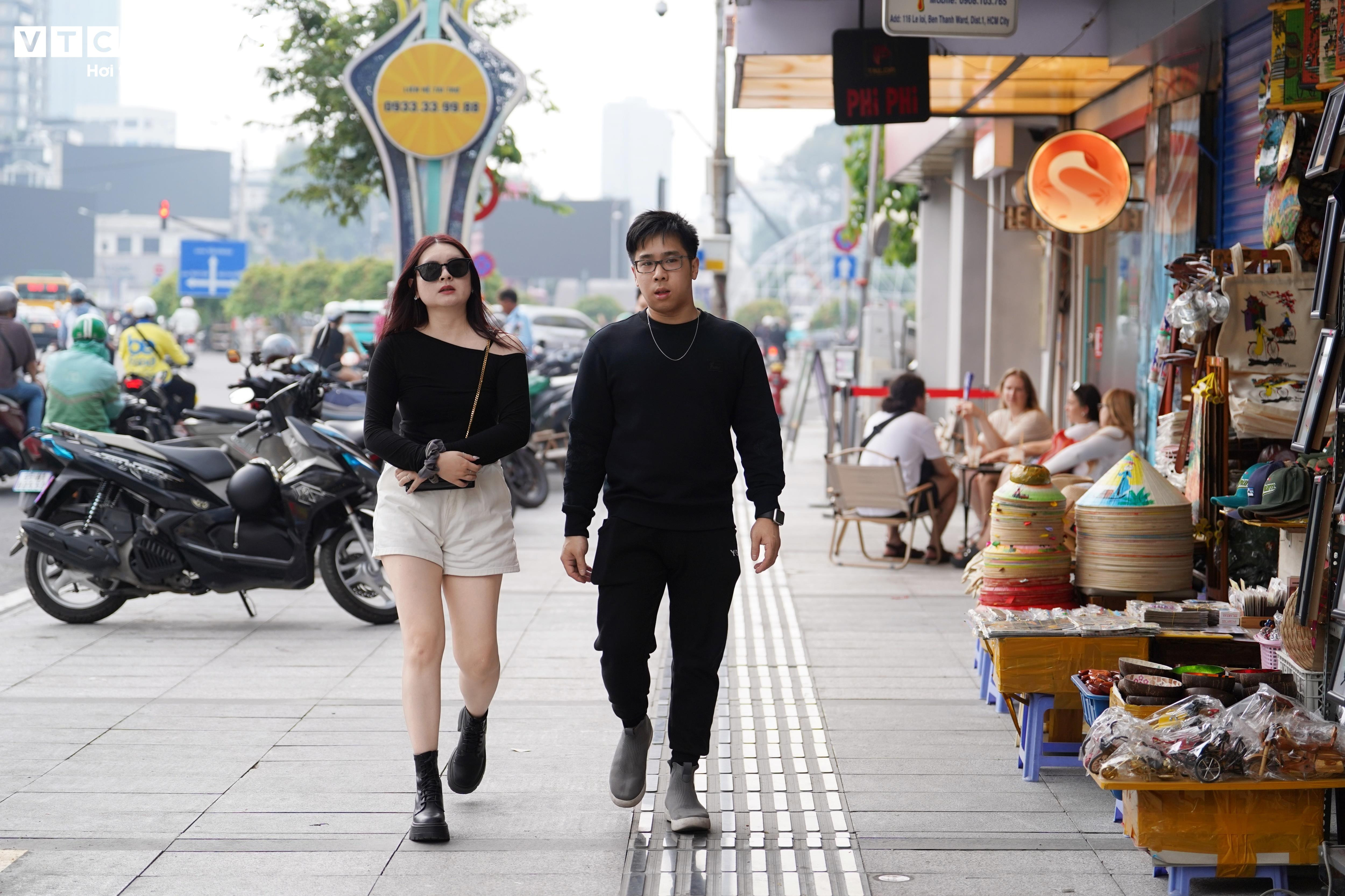 Ngắm loạt nhà cổ trung tâm TP.HCM 'khoác áo mới' - 10