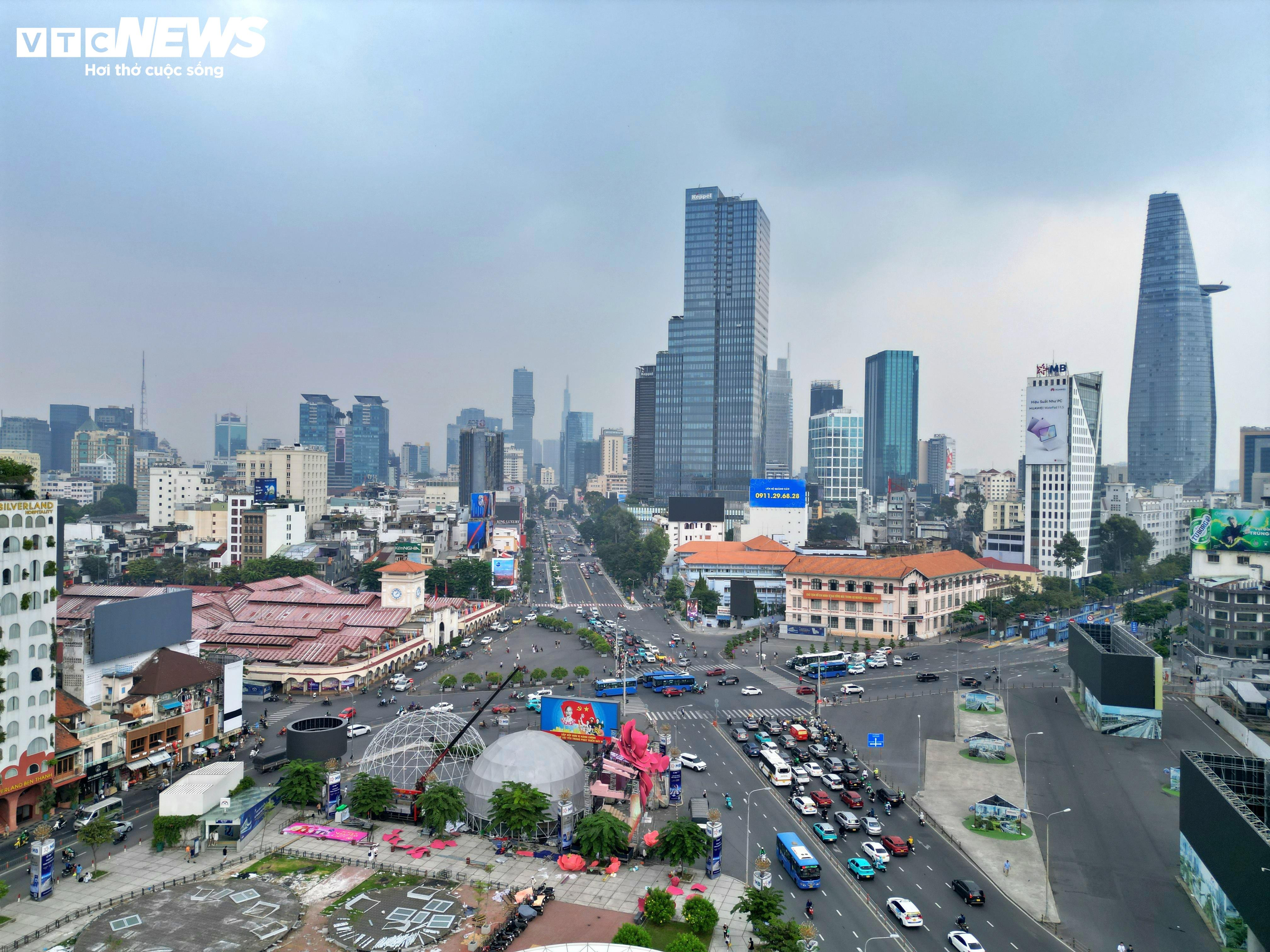 Ngắm loạt nhà cổ trung tâm TP.HCM 'khoác áo mới' - 4