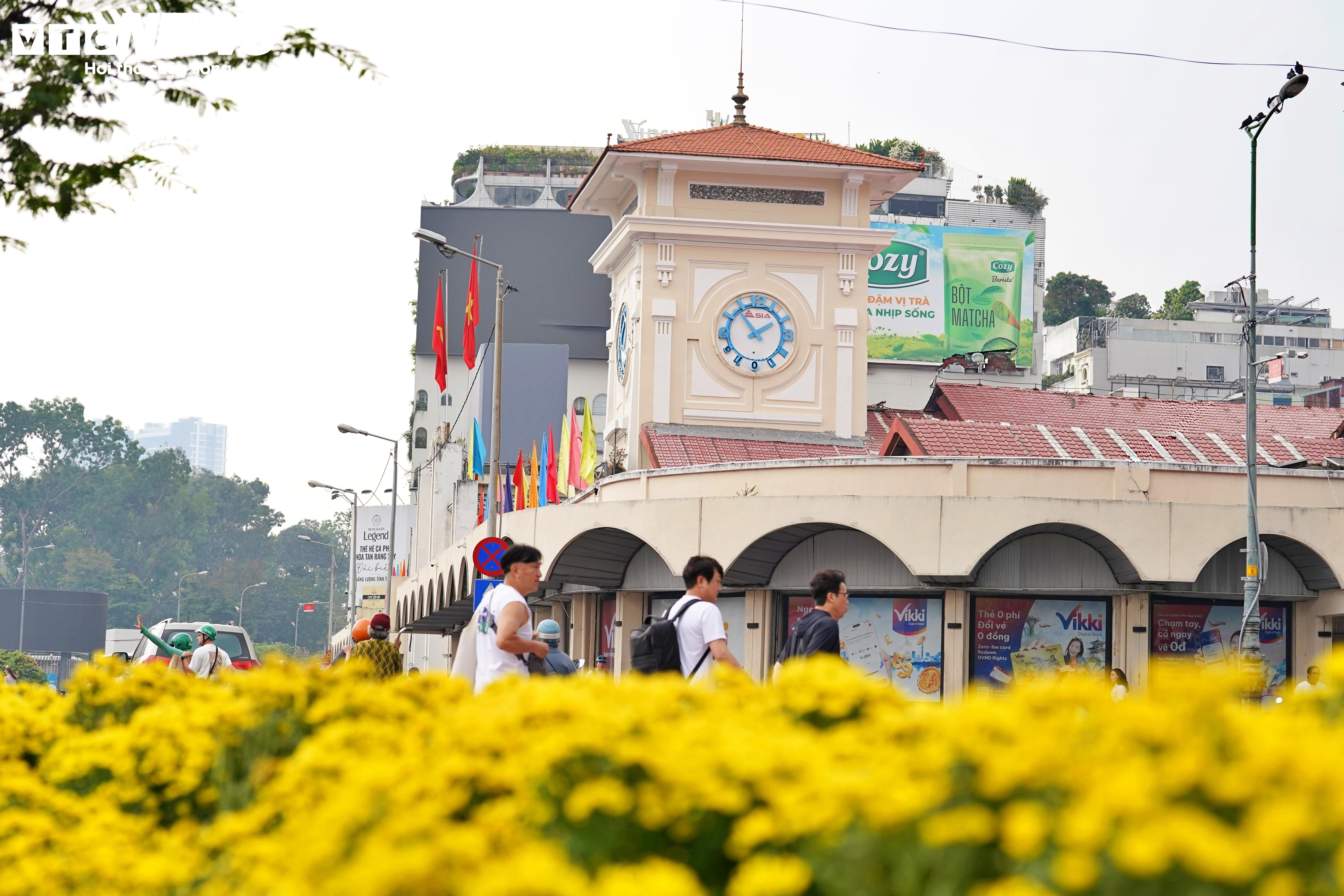 Ngắm loạt nhà cổ trung tâm TP.HCM 'khoác áo mới' - 3