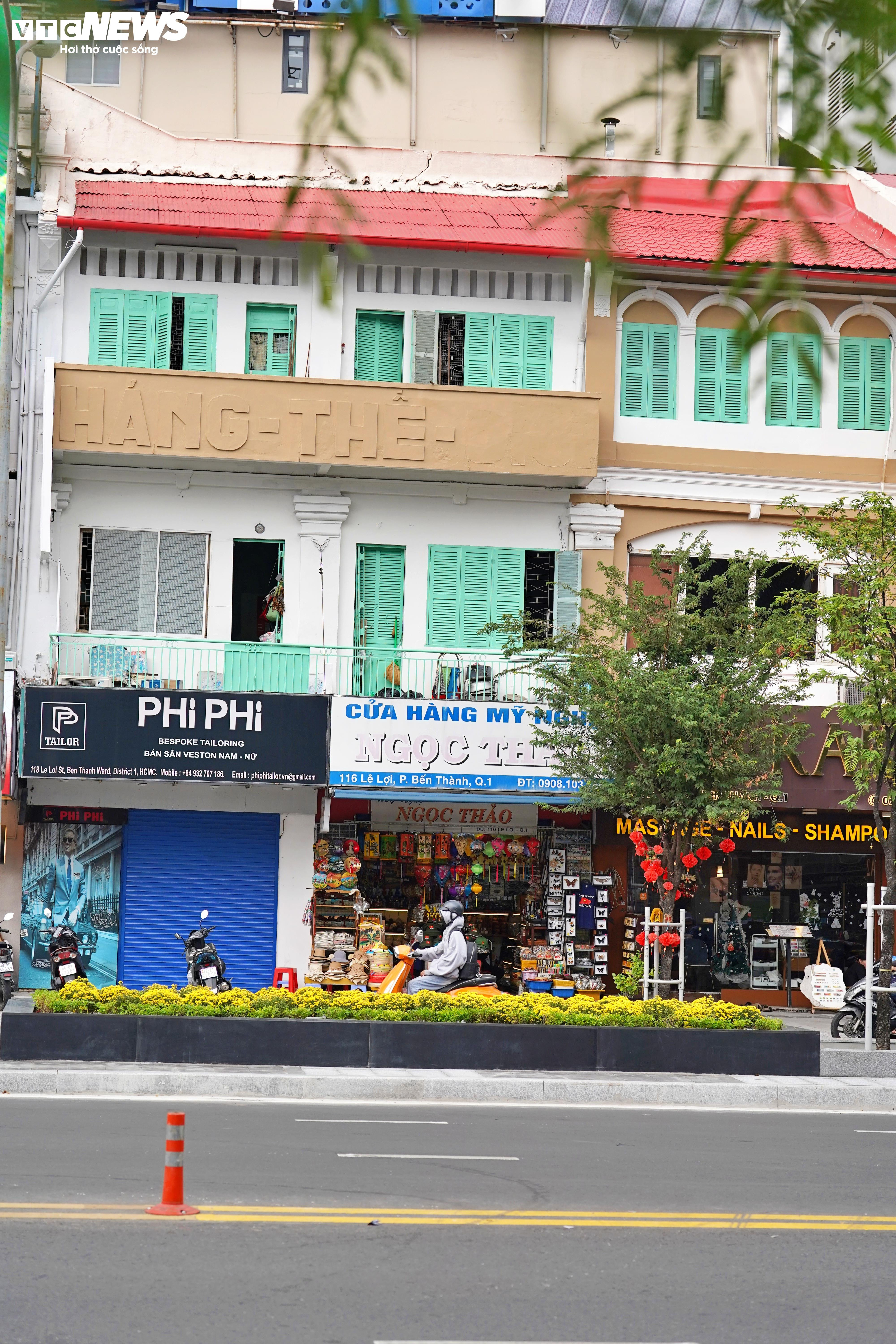 Ngắm loạt nhà cổ trung tâm TP.HCM 'khoác áo mới' - 2