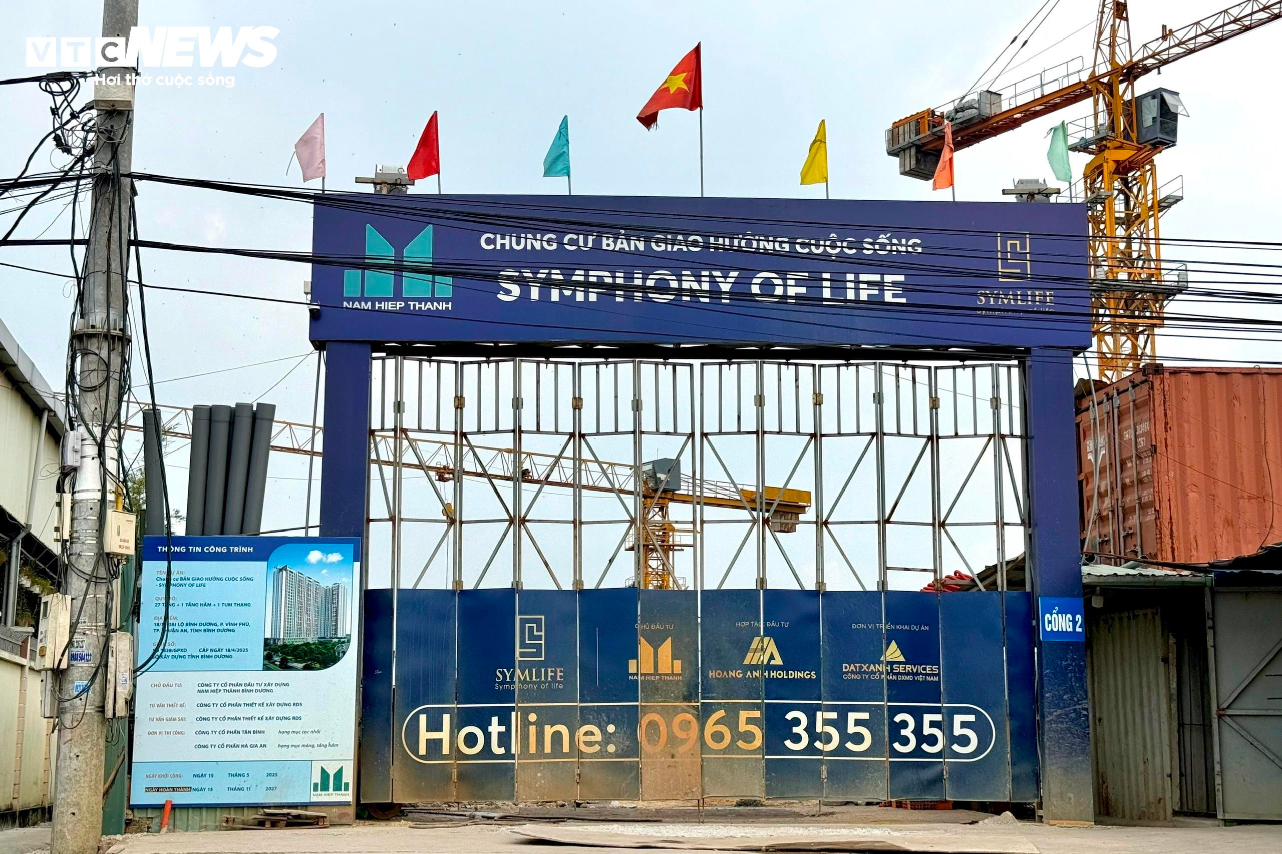 Chung cư 'mọc' dày đặc, người trẻ TP.HCM vẫn xa giấc mơ an cư - 2