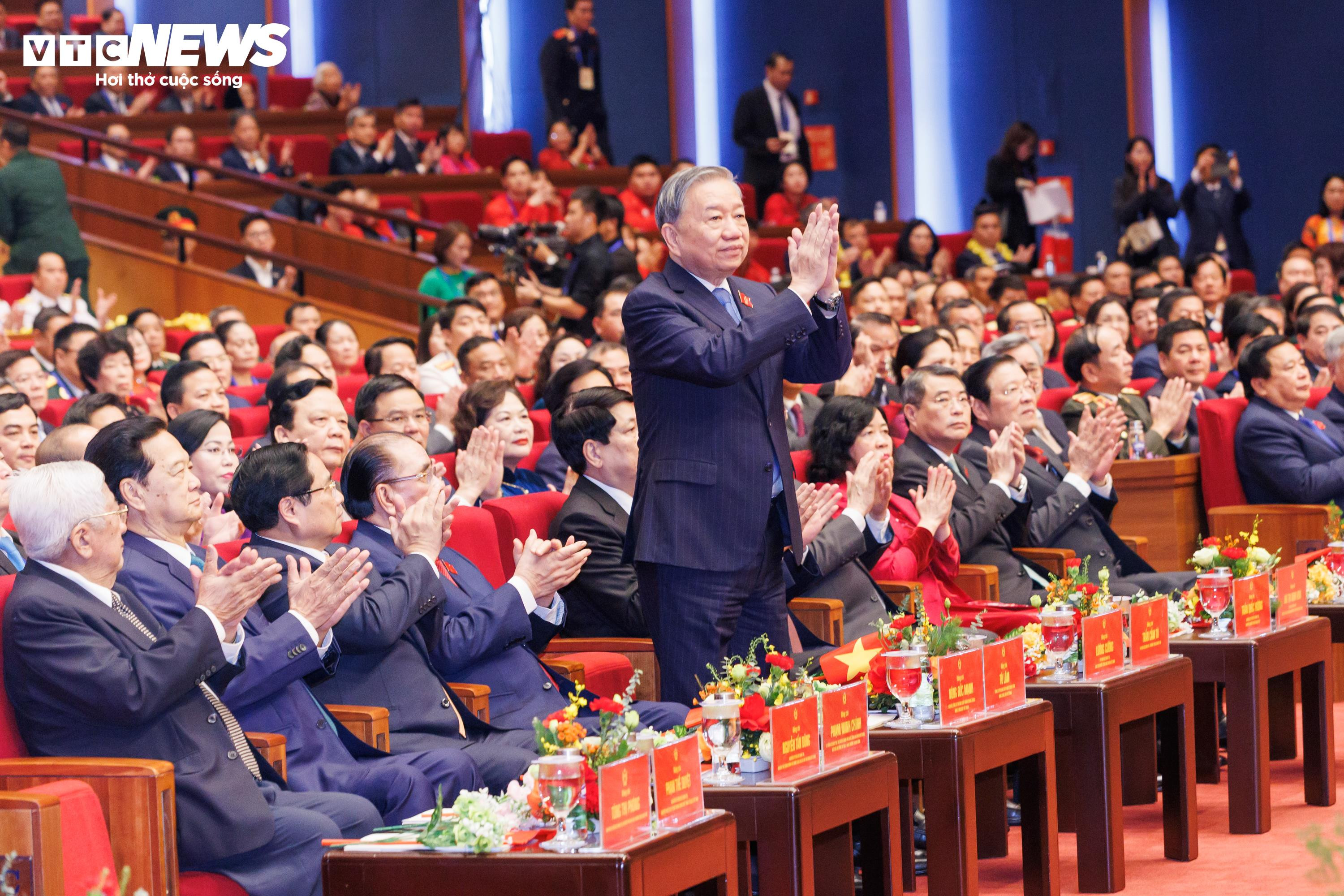 Lãnh đạo Đảng và Nhà nước dự Đại hội Thi đua yêu nước lần thứ XI - 3