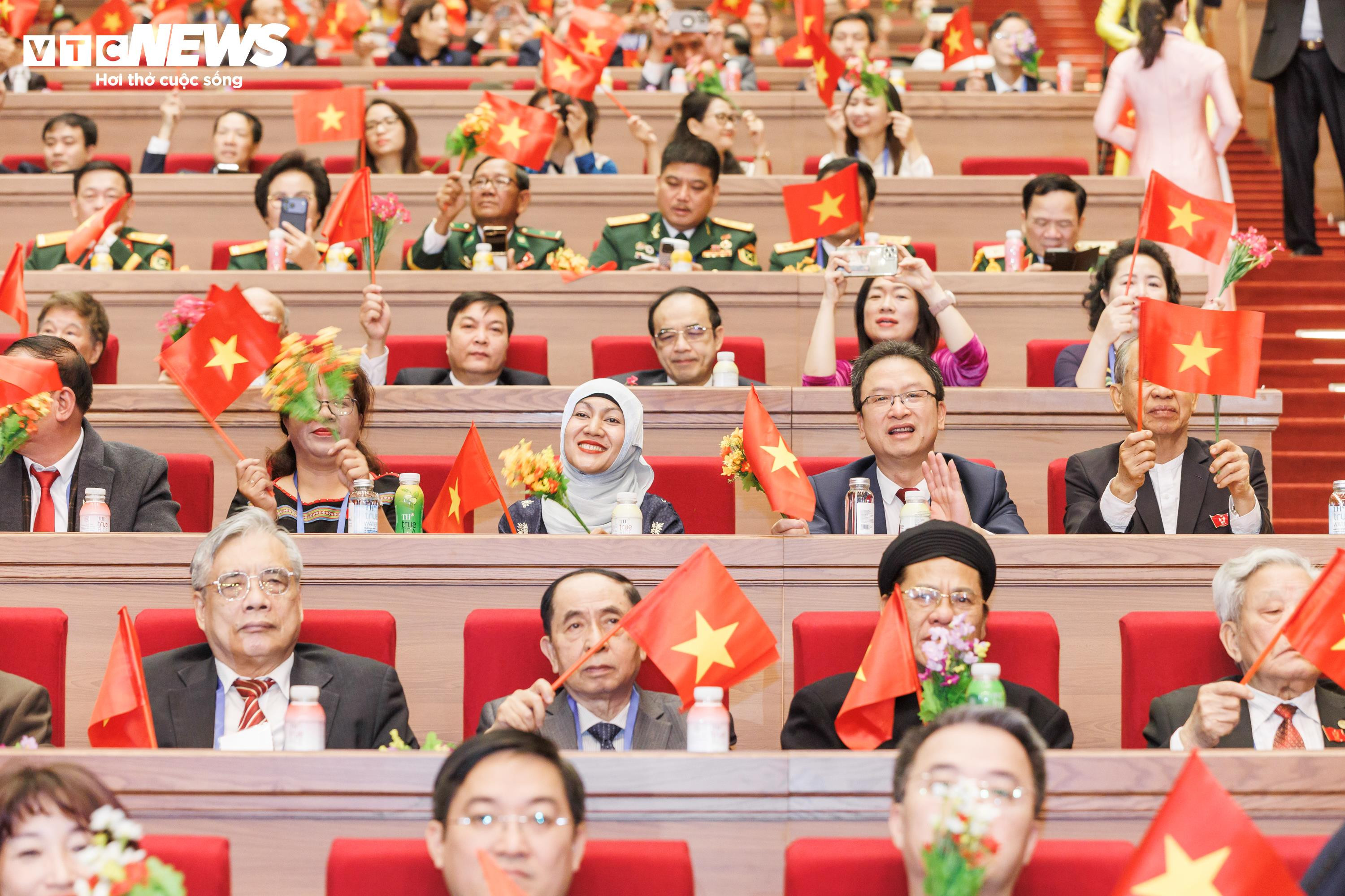 Lãnh đạo Đảng và Nhà nước dự Đại hội Thi đua yêu nước lần thứ XI - 10