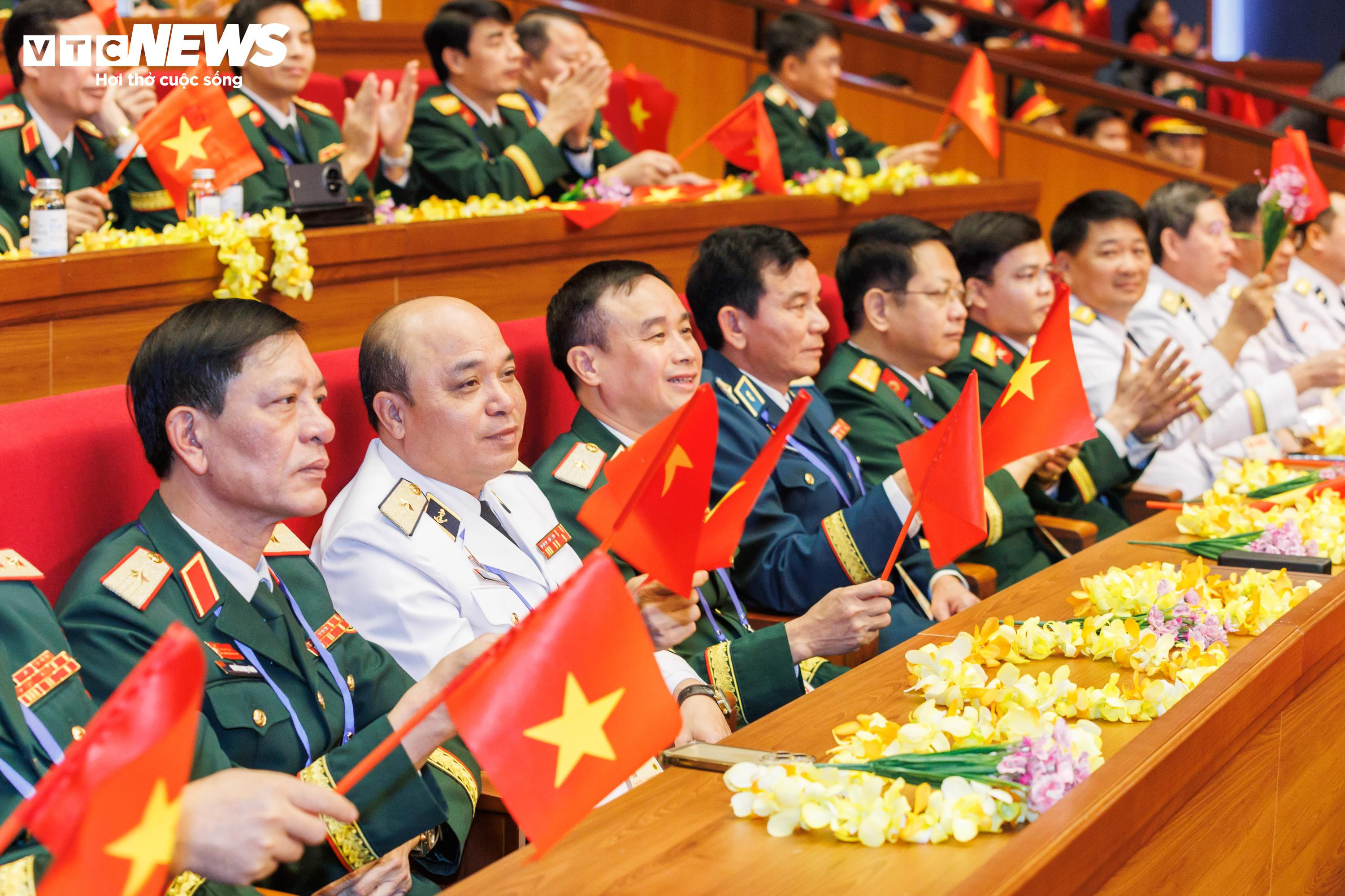 Lãnh đạo Đảng và Nhà nước dự Đại hội Thi đua yêu nước lần thứ XI - 9