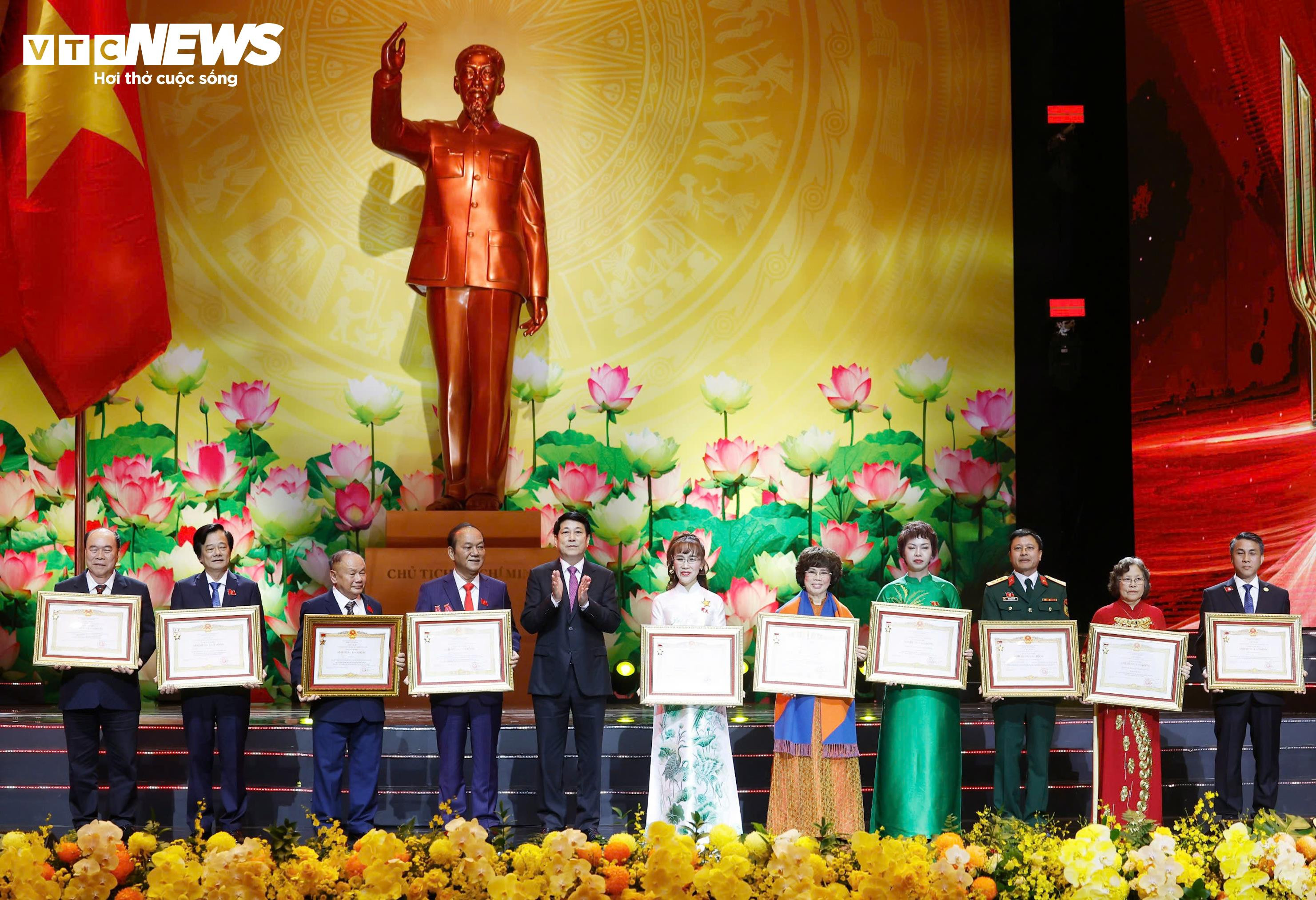 Những hình ảnh ấn tượng tại Đại hội Thi đua yêu nước toàn quốc lần thứ XI - 11