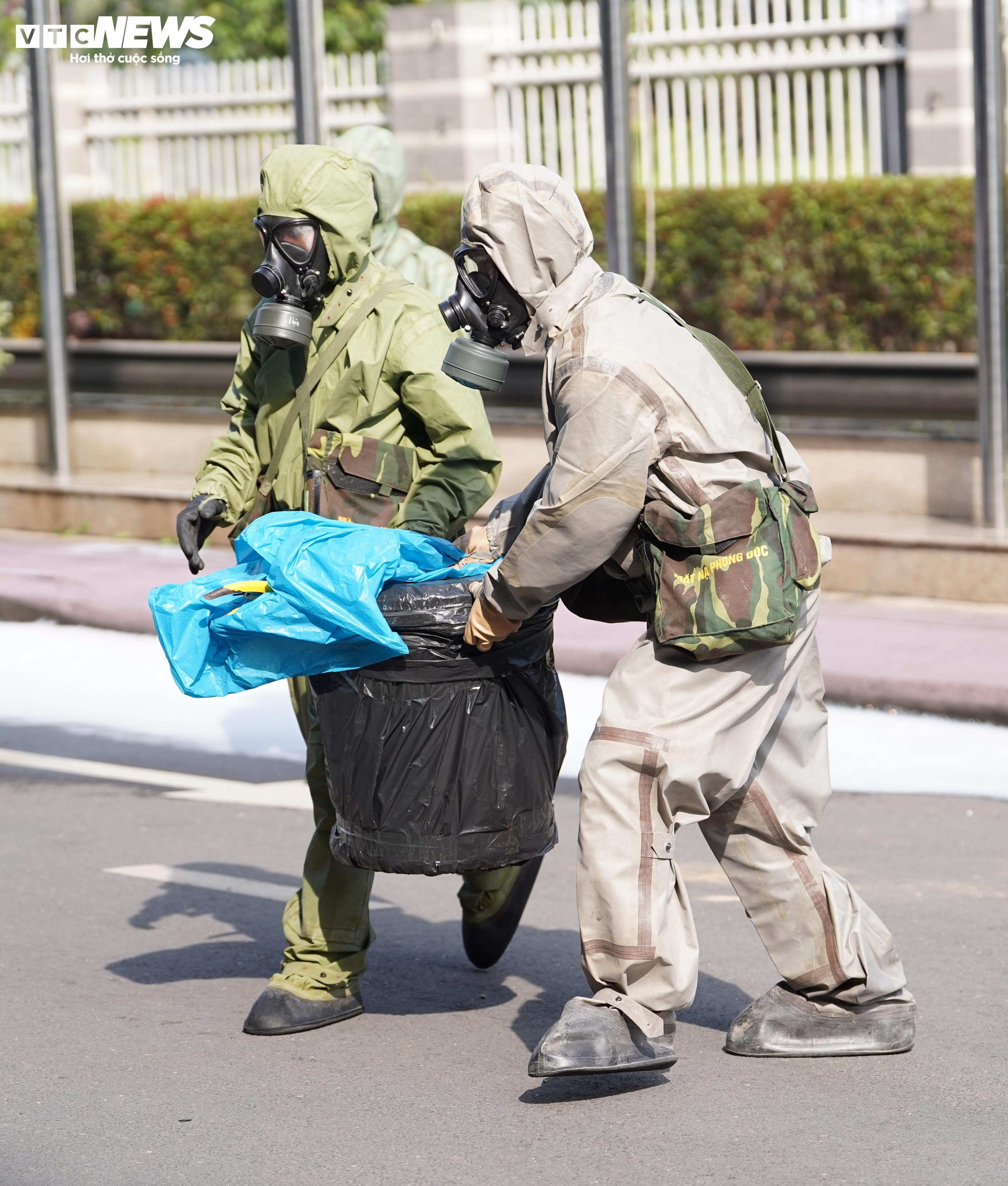 Kịch tính xem diễn tập sự cố bức xạ và hạt nhân lần đầu tổ chức ở TP.HCM - 18