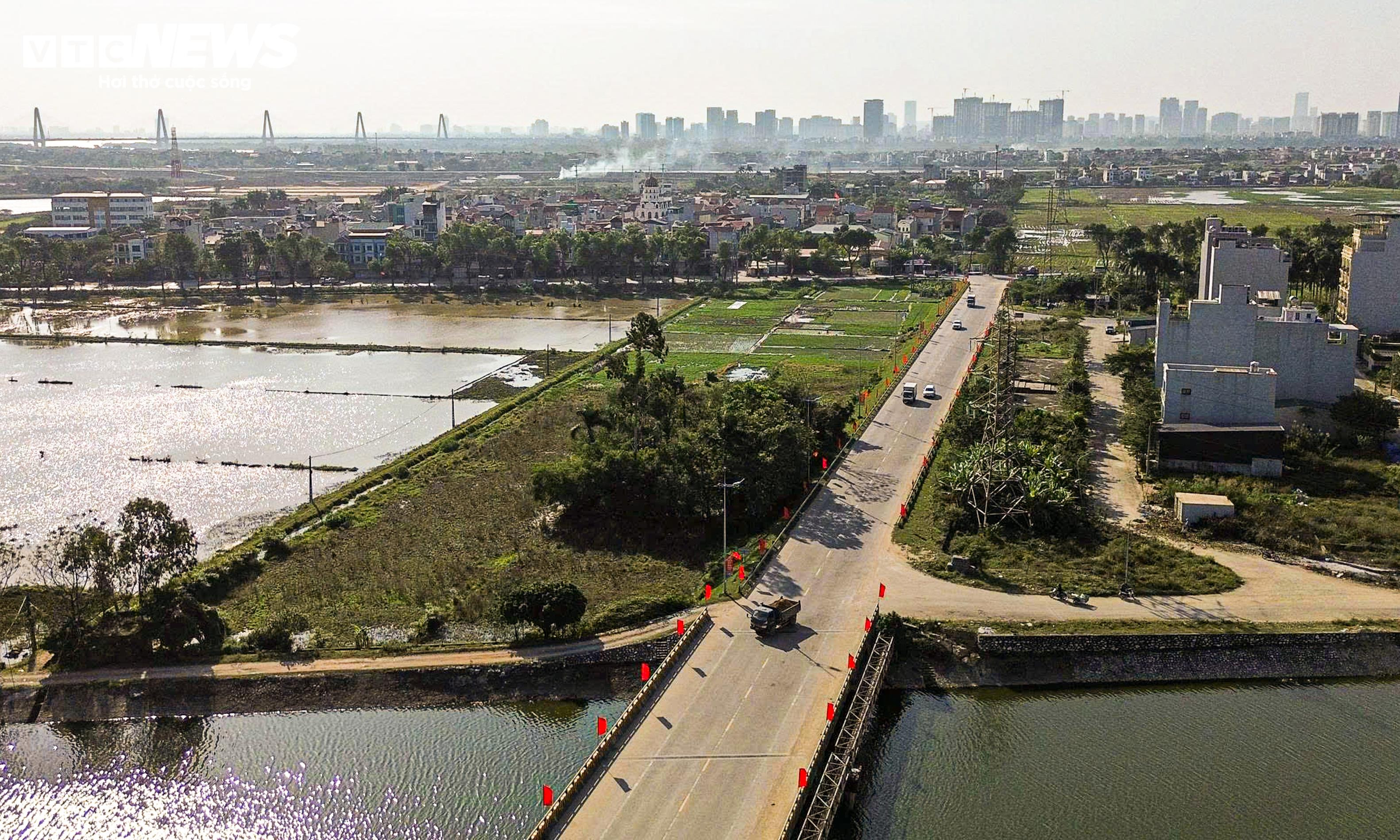 Toàn cảnh khu vực sắp xây hầm đường bộ 2 tầng qua sông Hồng gần 22.000 tỷ đồng - 7