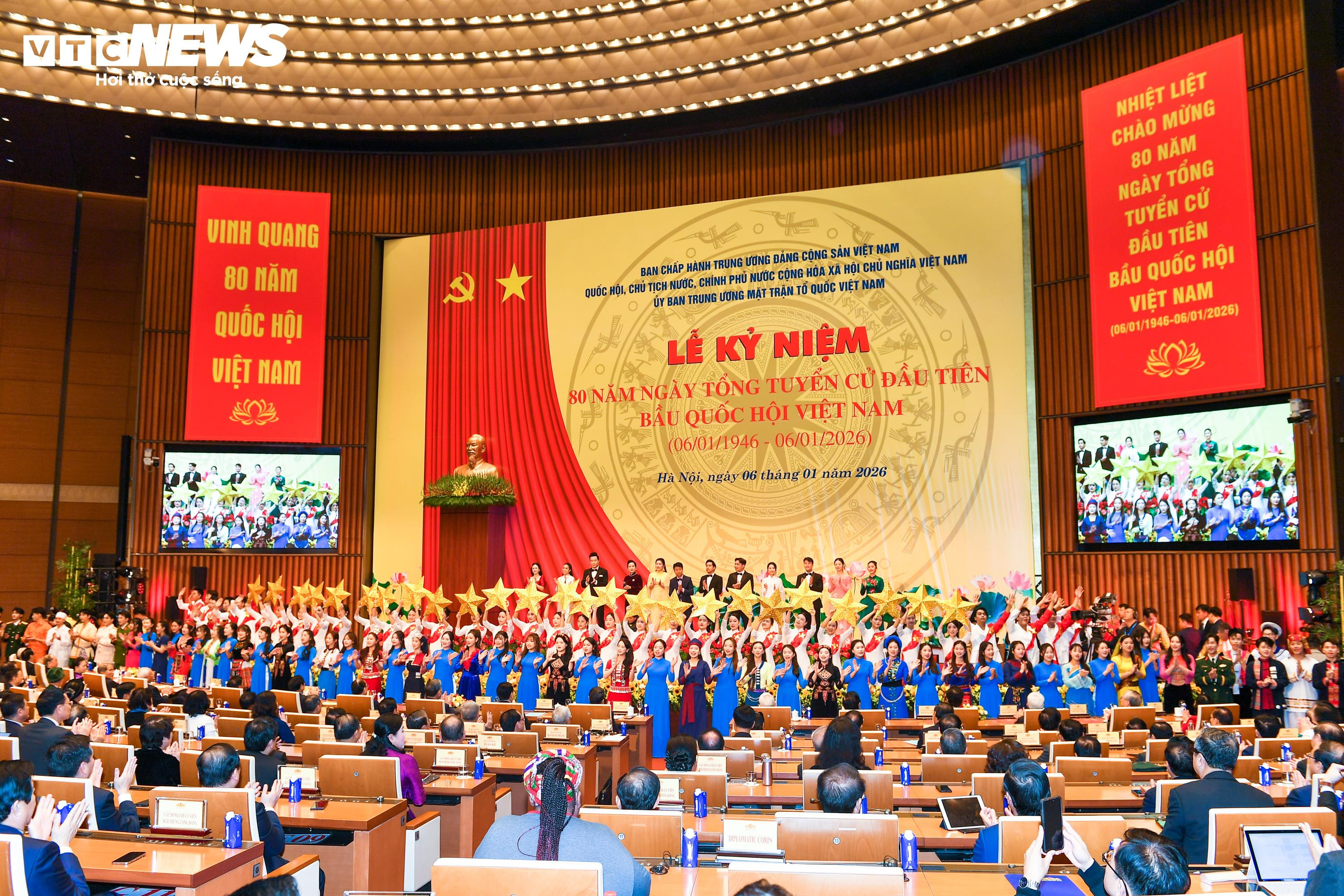 Toàn cảnh lễ kỷ niệm 80 năm Ngày Tổng tuyển cử đầu tiên bầu Quốc hội Việt Nam - 1