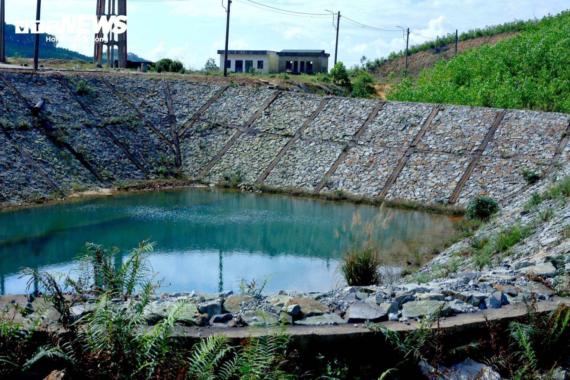 Cận cảnh dự án xử lý rác thải hơn 85 tỷ đồng, xây nhiều năm không xong ở Huế - 2