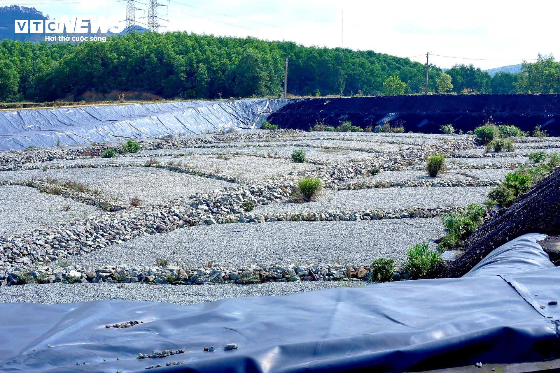 Cận cảnh dự án xử lý rác thải hơn 85 tỷ đồng, xây nhiều năm không xong ở Huế - 3