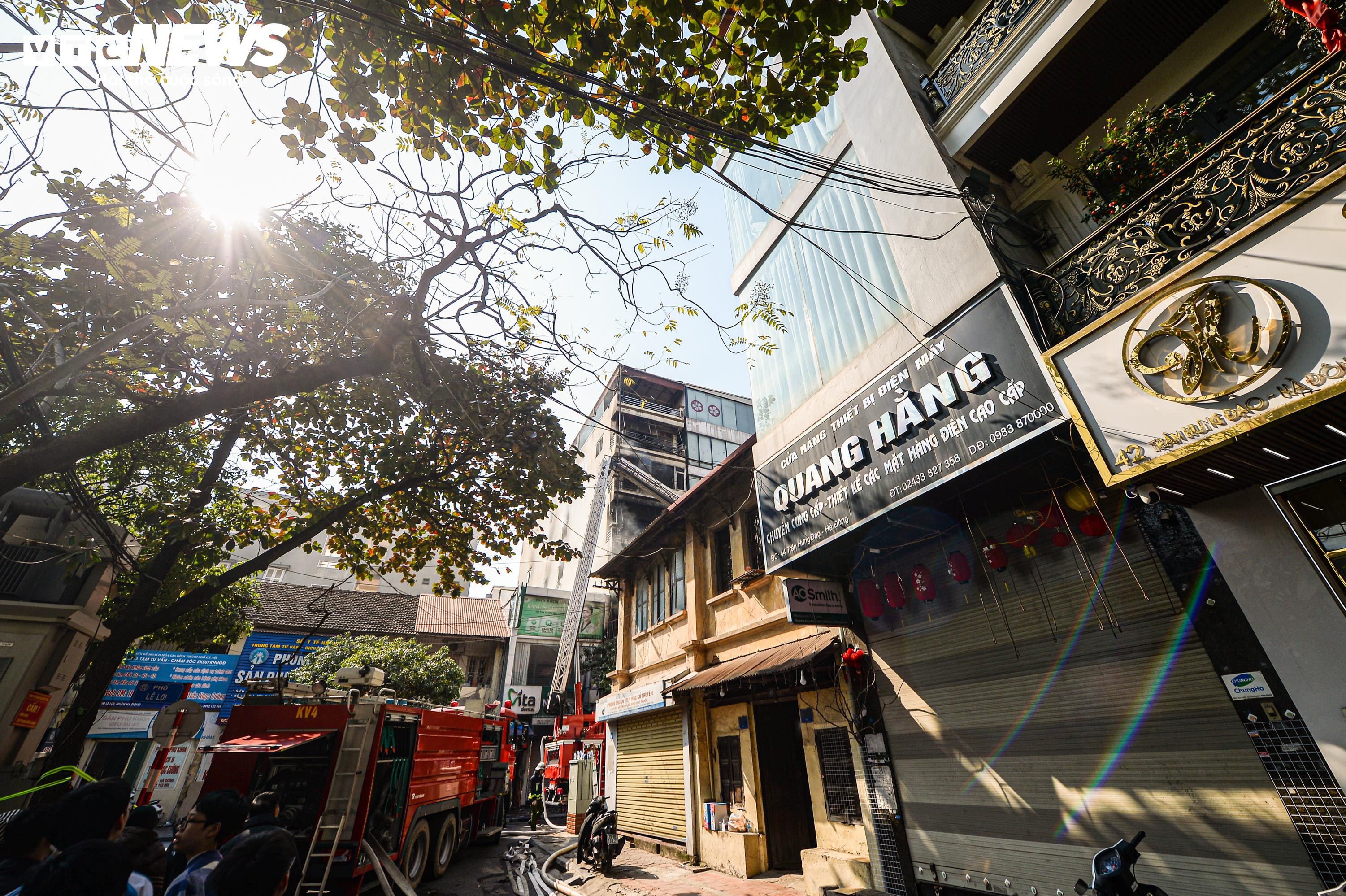 Hiện trường vụ cháy nhà ở Hà Nội khiến 2 người thiệt mạng - 1