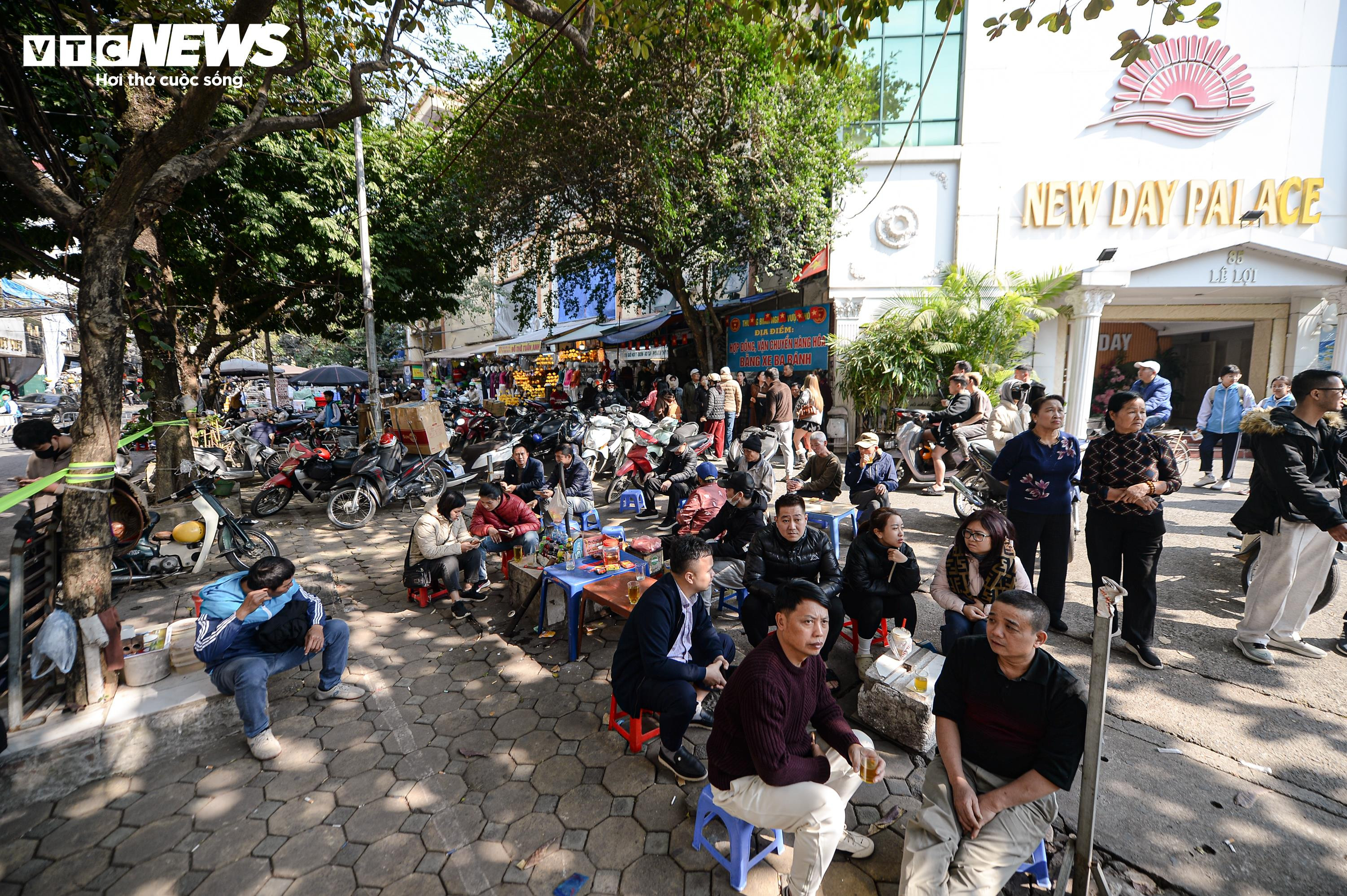 Hiện trường vụ cháy nhà ở Hà Nội khiến 2 người thiệt mạng - 3