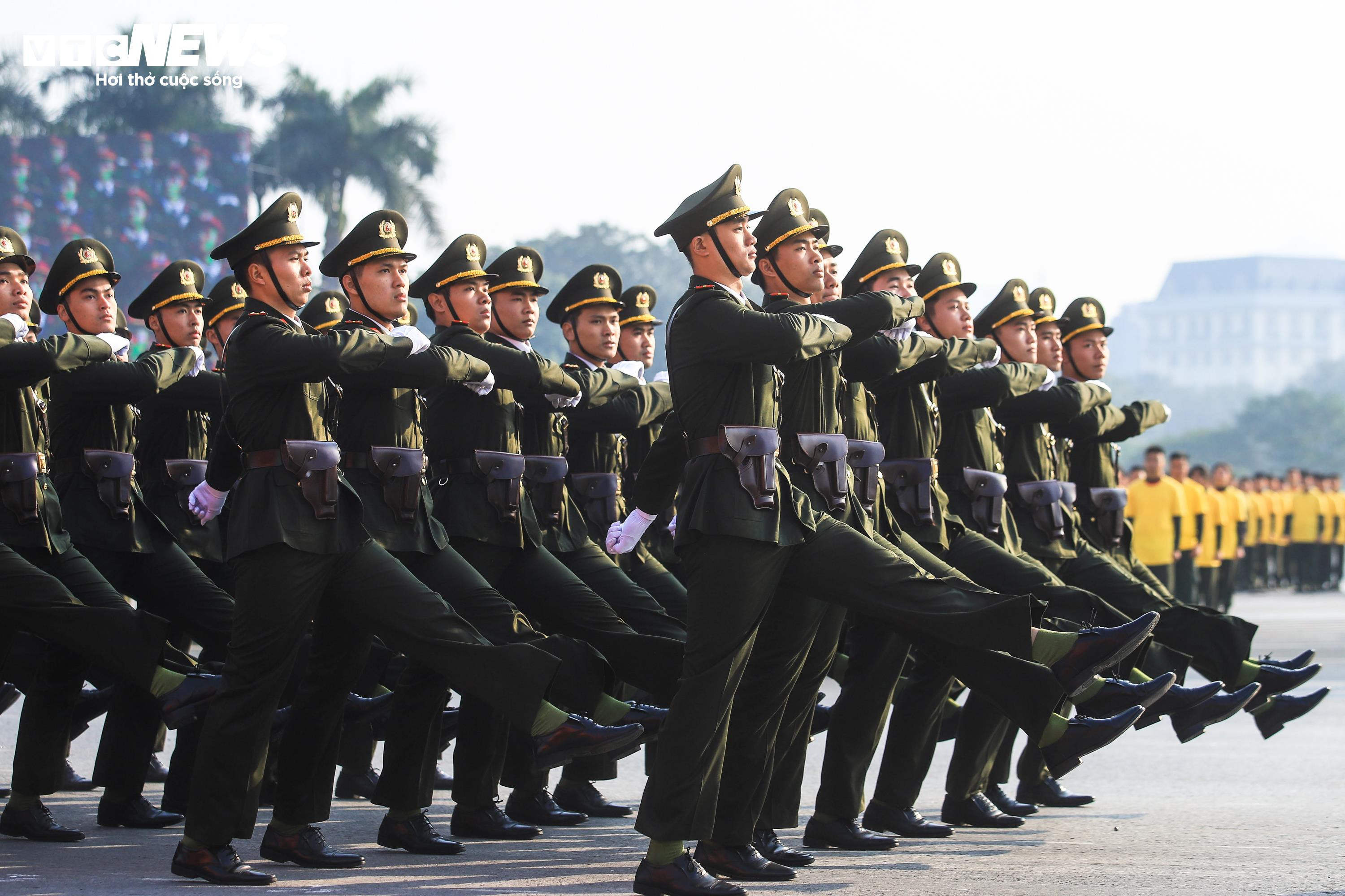 Bộ Công an xuất quân đảm bảo an ninh trật tự phục vụ Đại hội XIV của Đảng - 6