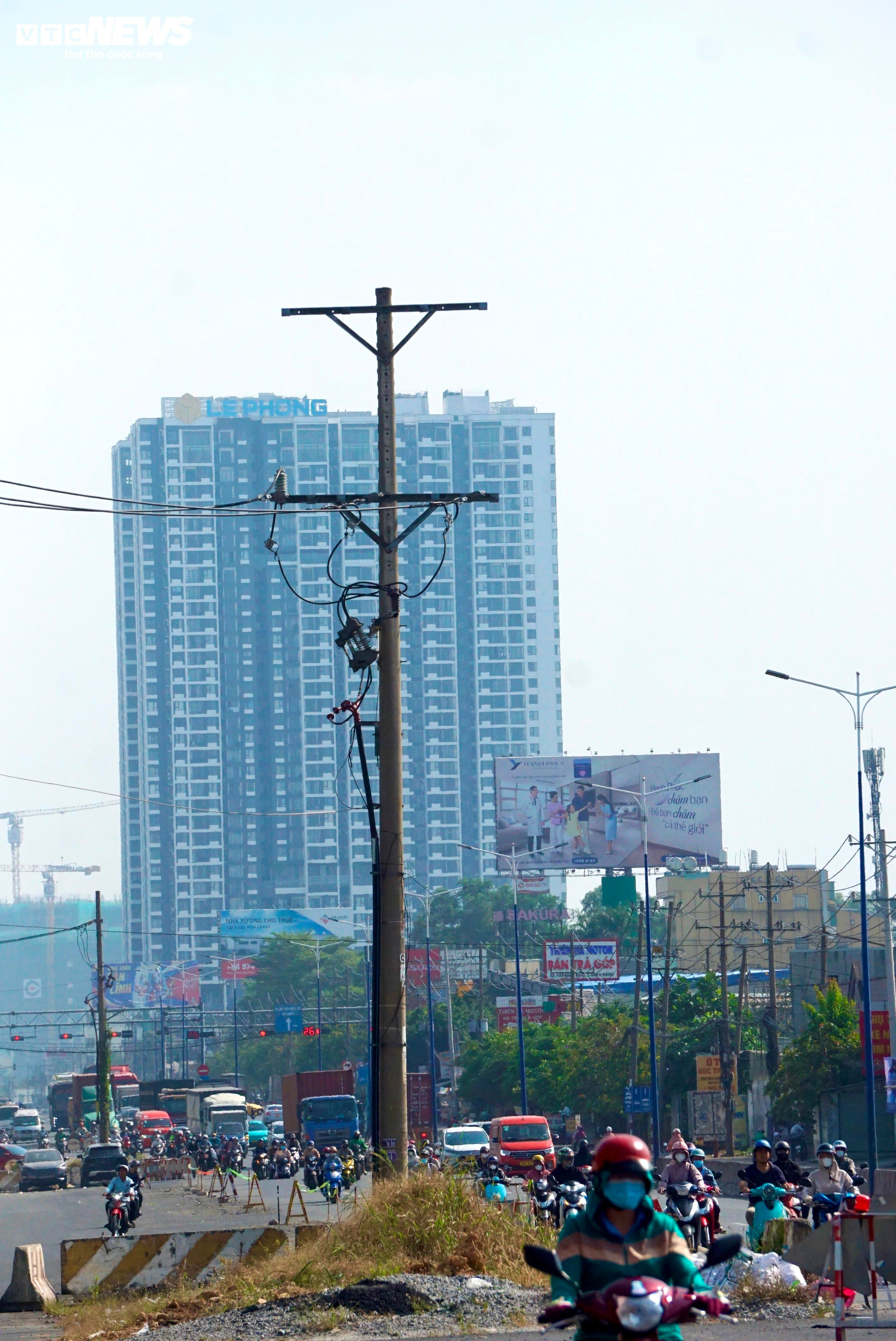 Diện mạo dự án mở rộng Quốc lộ 13 đoạn qua Bình Dương cũ sau 4 năm thi công - 15