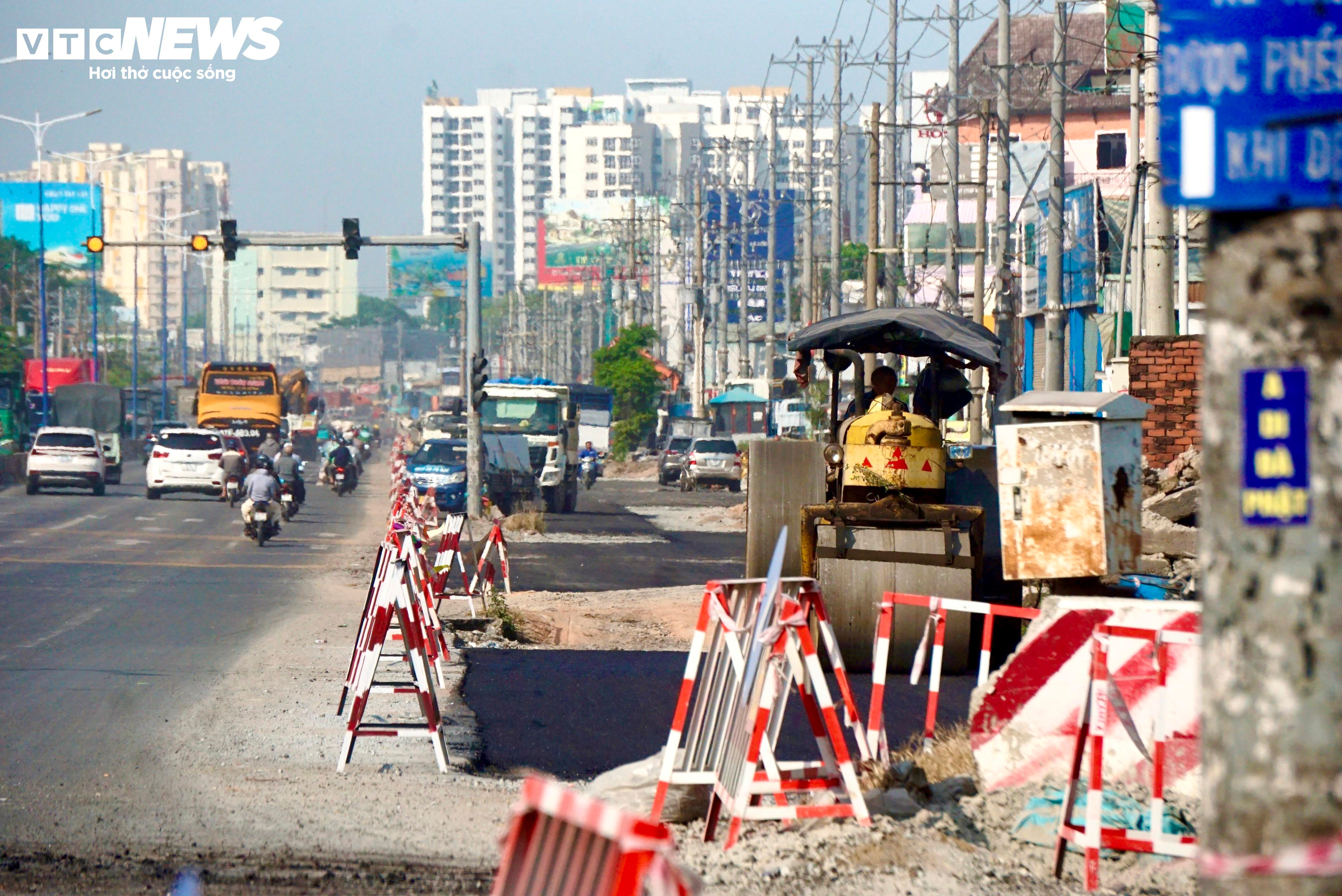 Diện mạo dự án mở rộng Quốc lộ 13 đoạn qua Bình Dương cũ sau 4 năm thi công - 21