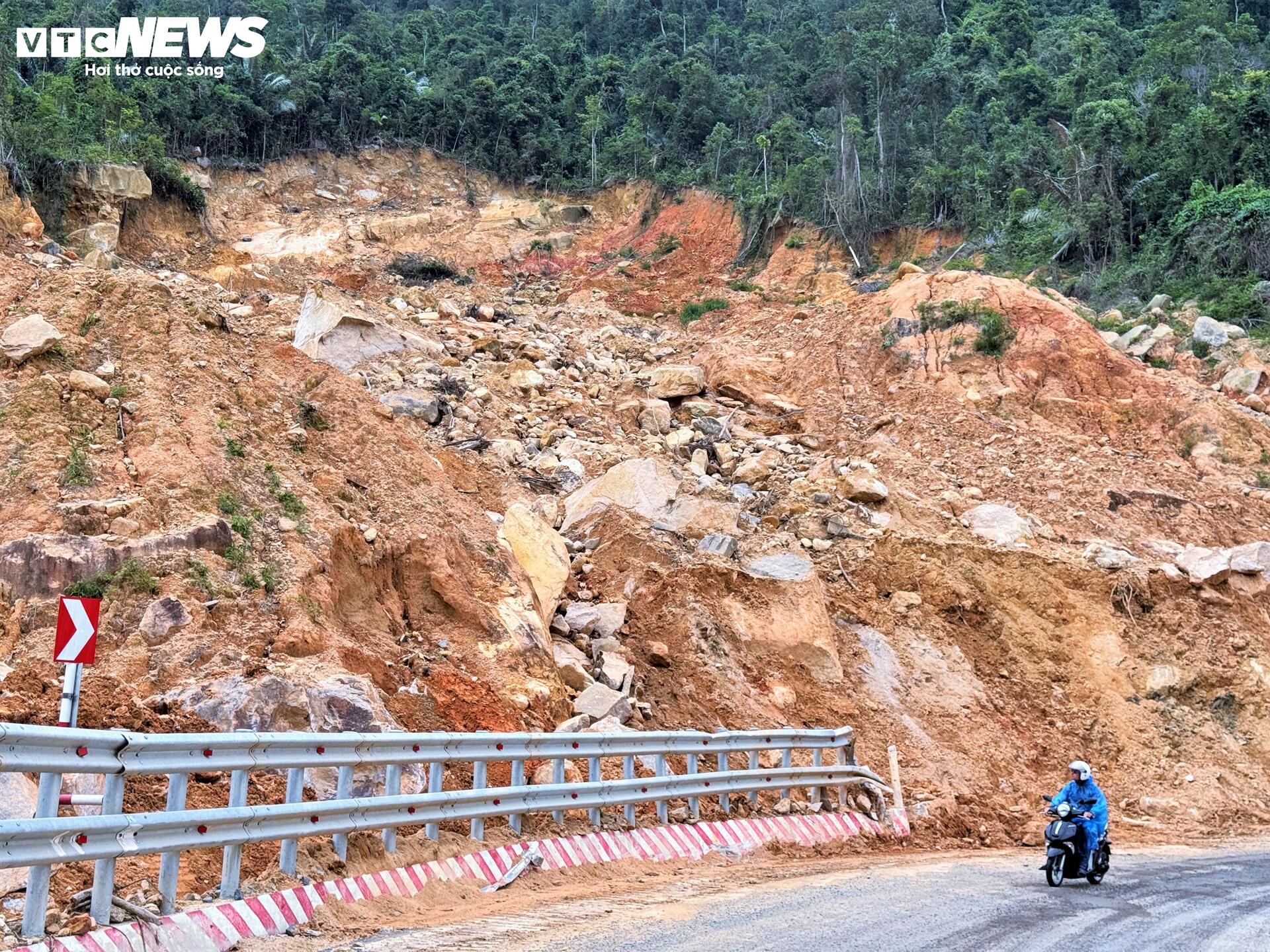 Núi chảy: Ám ảnh trên các cung đèo miền Trung - Tây Nguyên - 5