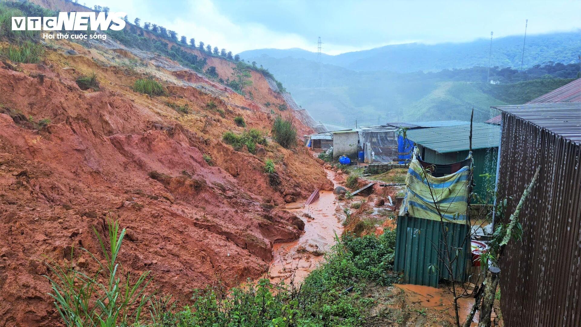 Khi núi không còn đứng yên: Chuỗi nguyên nhân khiến sạt lở gia tăng - 1