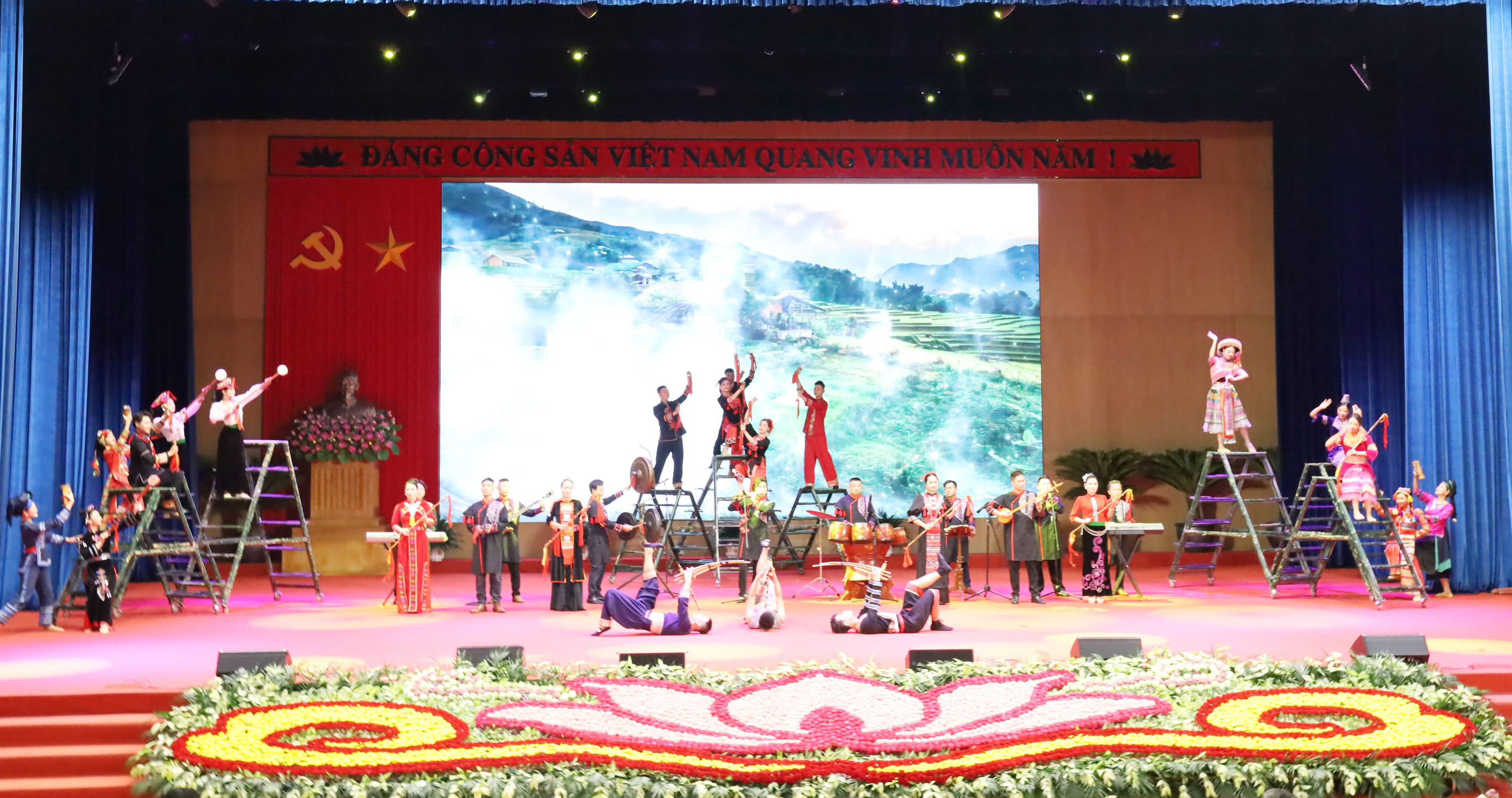 Toàn cảnh Đại hội Thi đua yêu nước tỉnh Lào Cai lần thứ I, giai đoạn 2025 - 2030 - 1